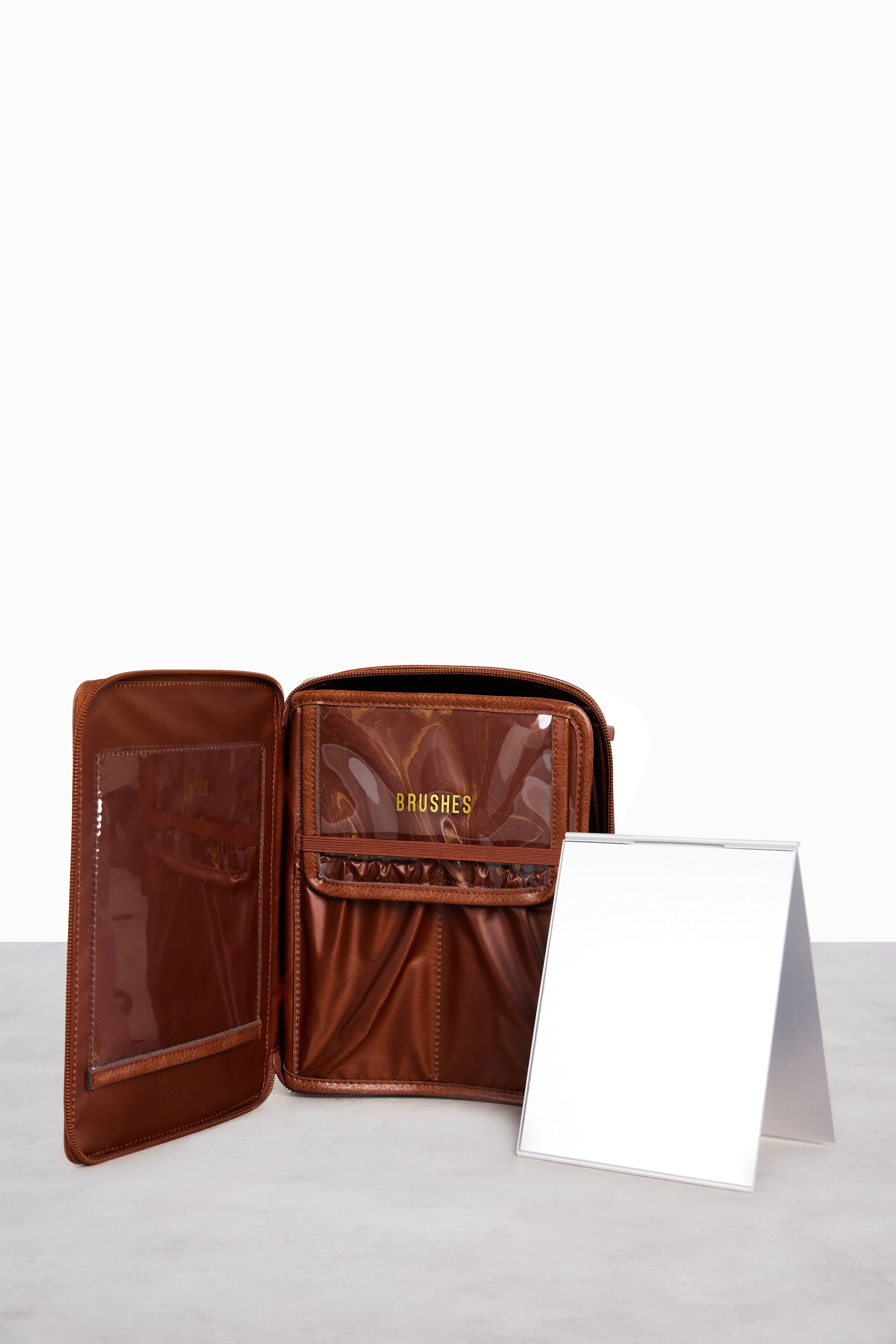 Resale The Cosmetic Case in Maple - Image 3