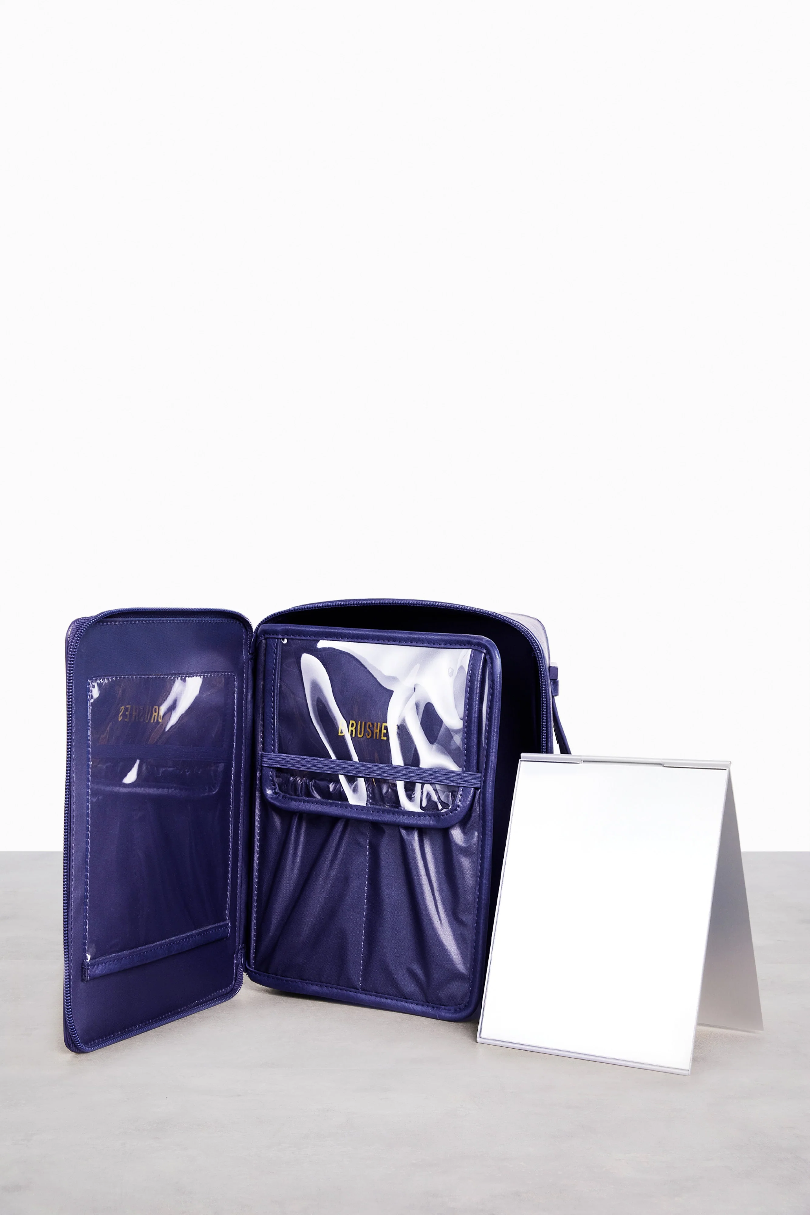 Resale The Cosmetic Case in Navy - Image 2