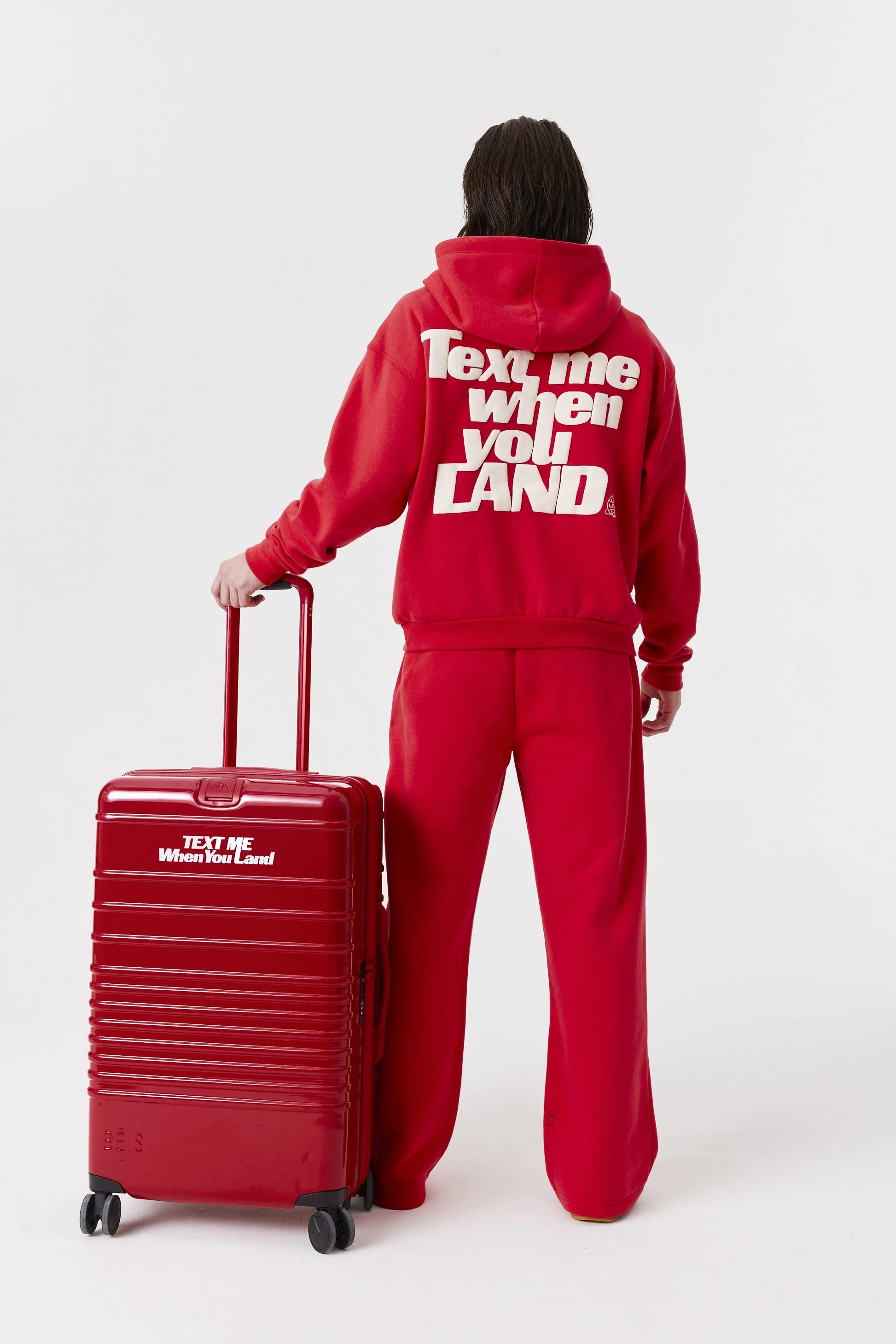 Resale The Medium Check-In Roller in Text Me Red - Image 5