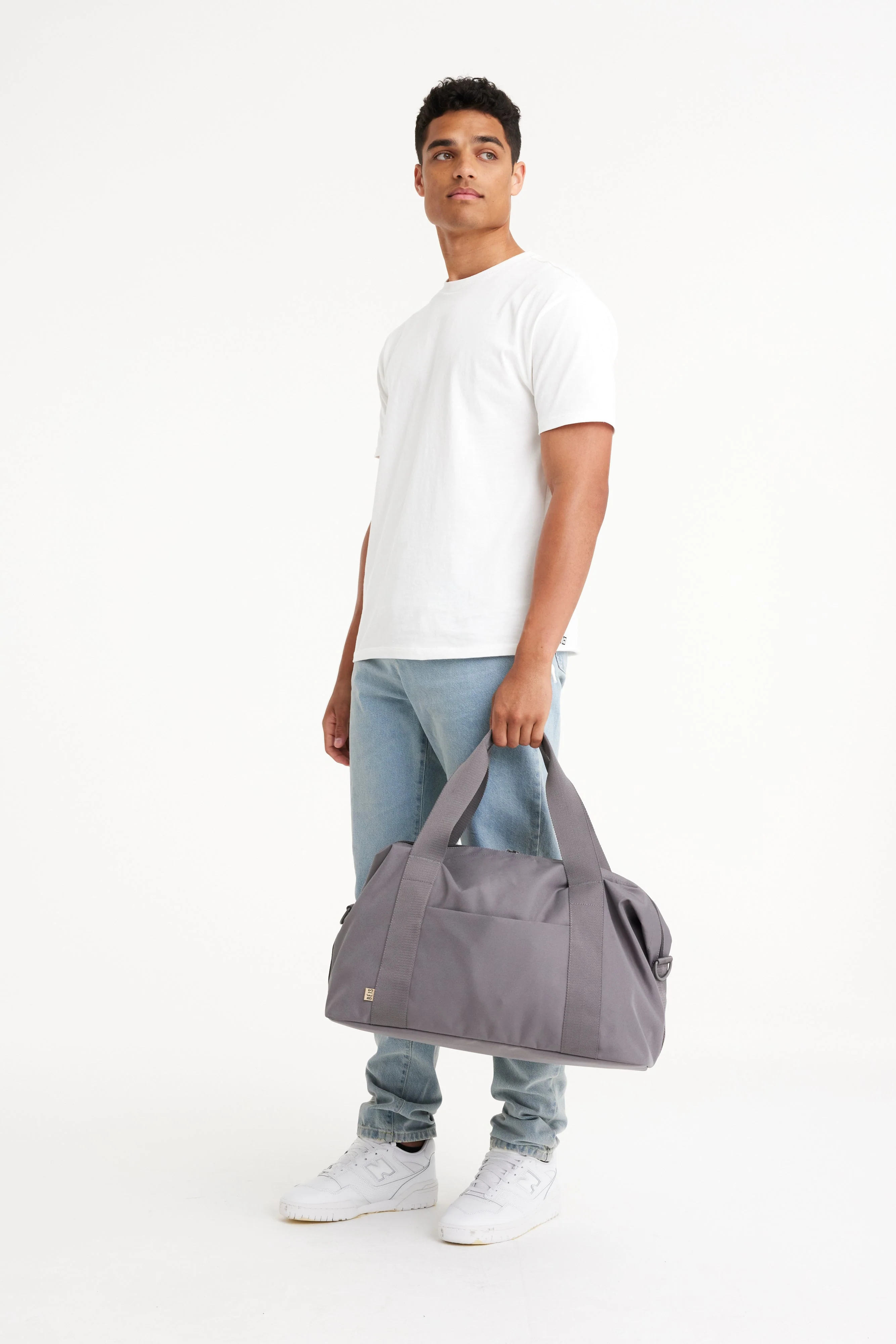Resale The BÉISics Duffle in Grey - Image 5