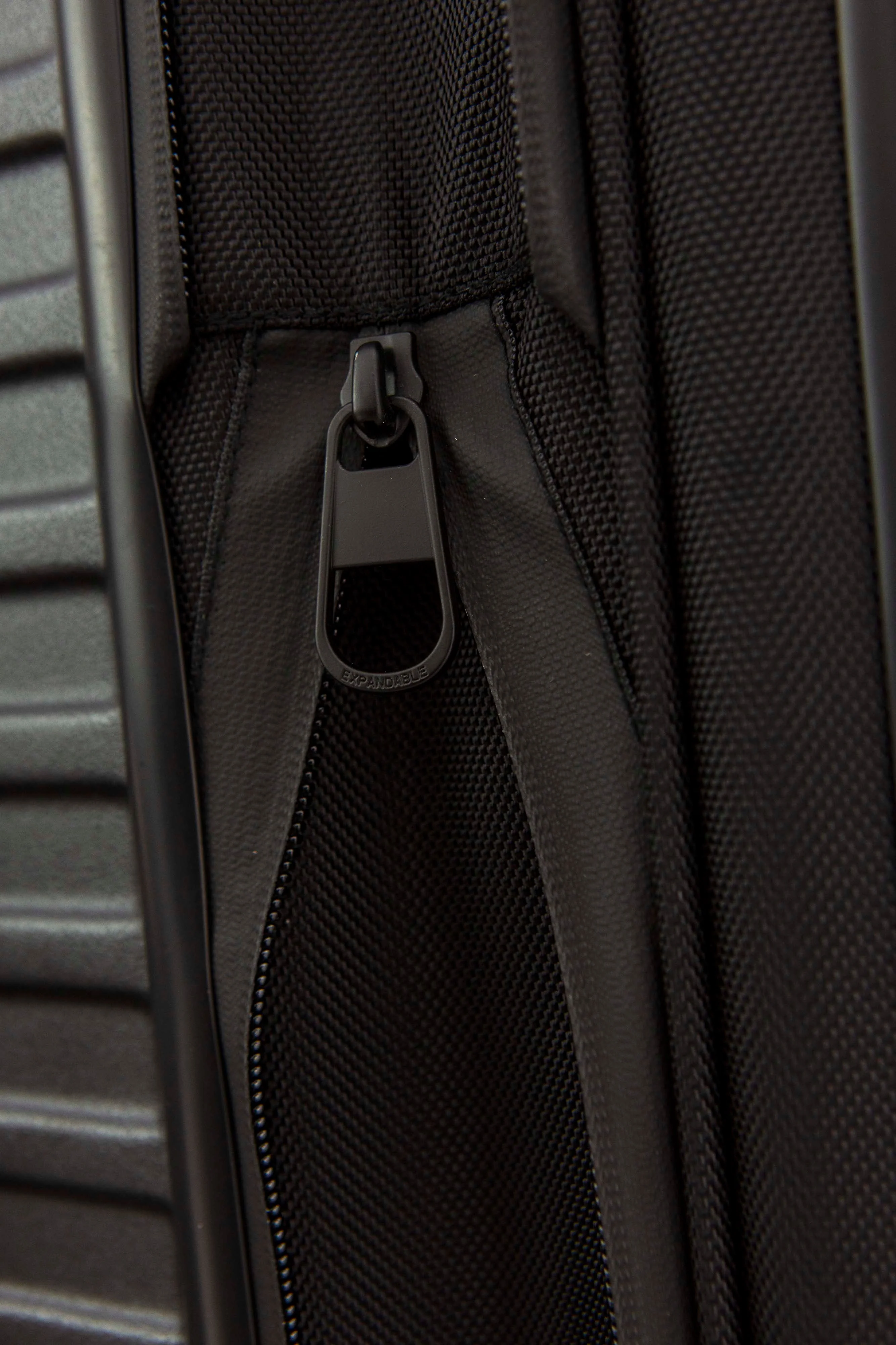 Resale The Carry-On Roller in Black - Image 12