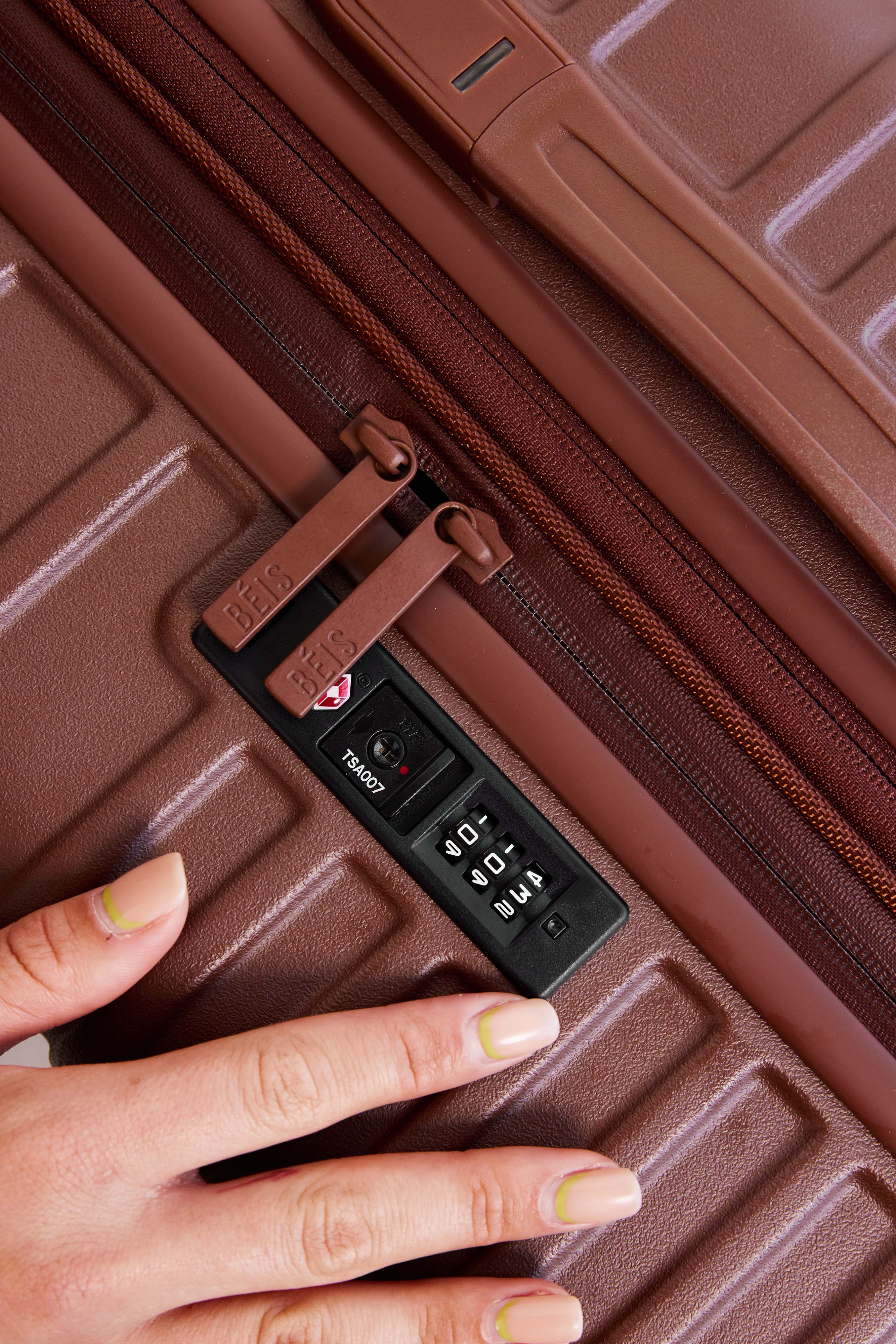 Resale The Carry-On Roller in Maple - Image 14
