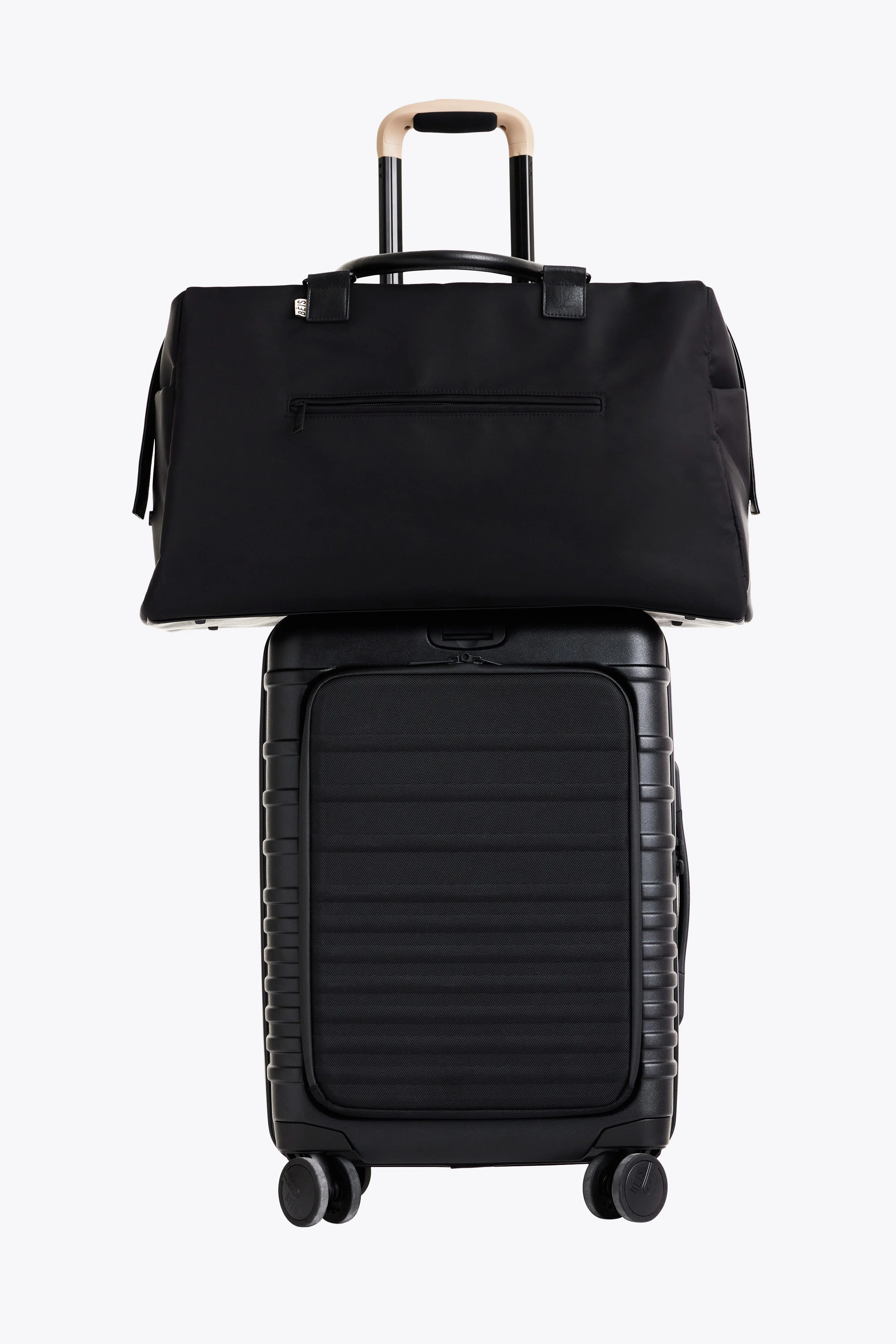 Resale The Commuter Duffle in Black - Image 18