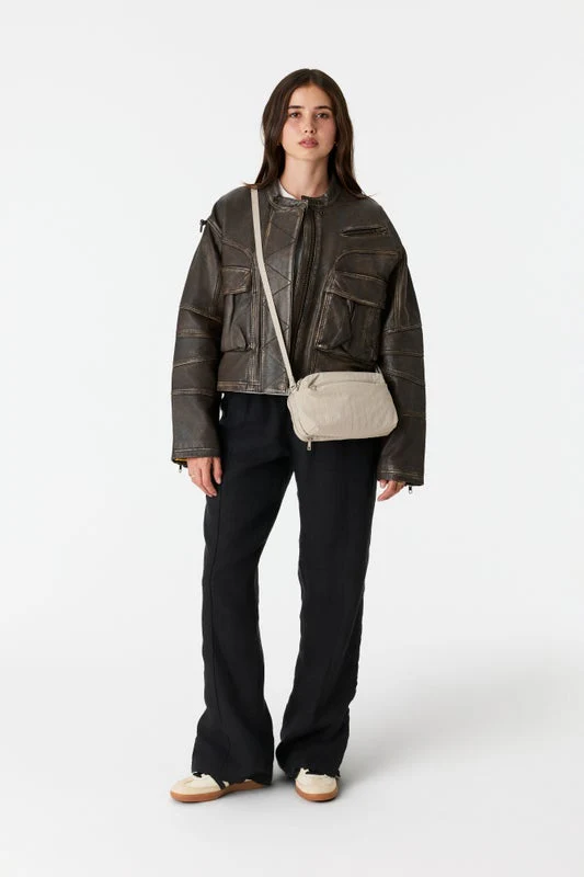 Resale The Compactible Backpack in Oat - Image 7