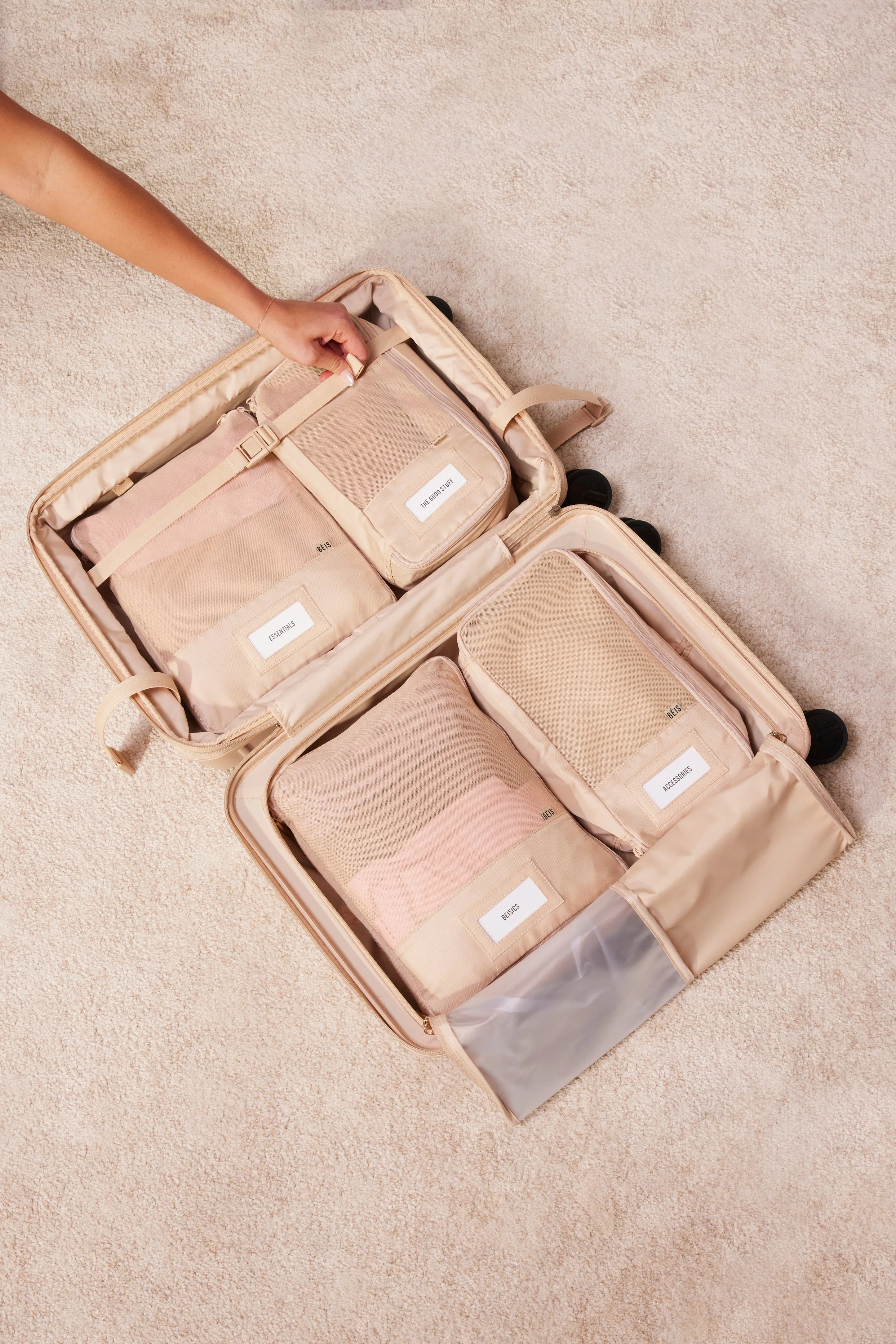 Resale The Compression Packing Cubes 4 pc in Beige - Image 6