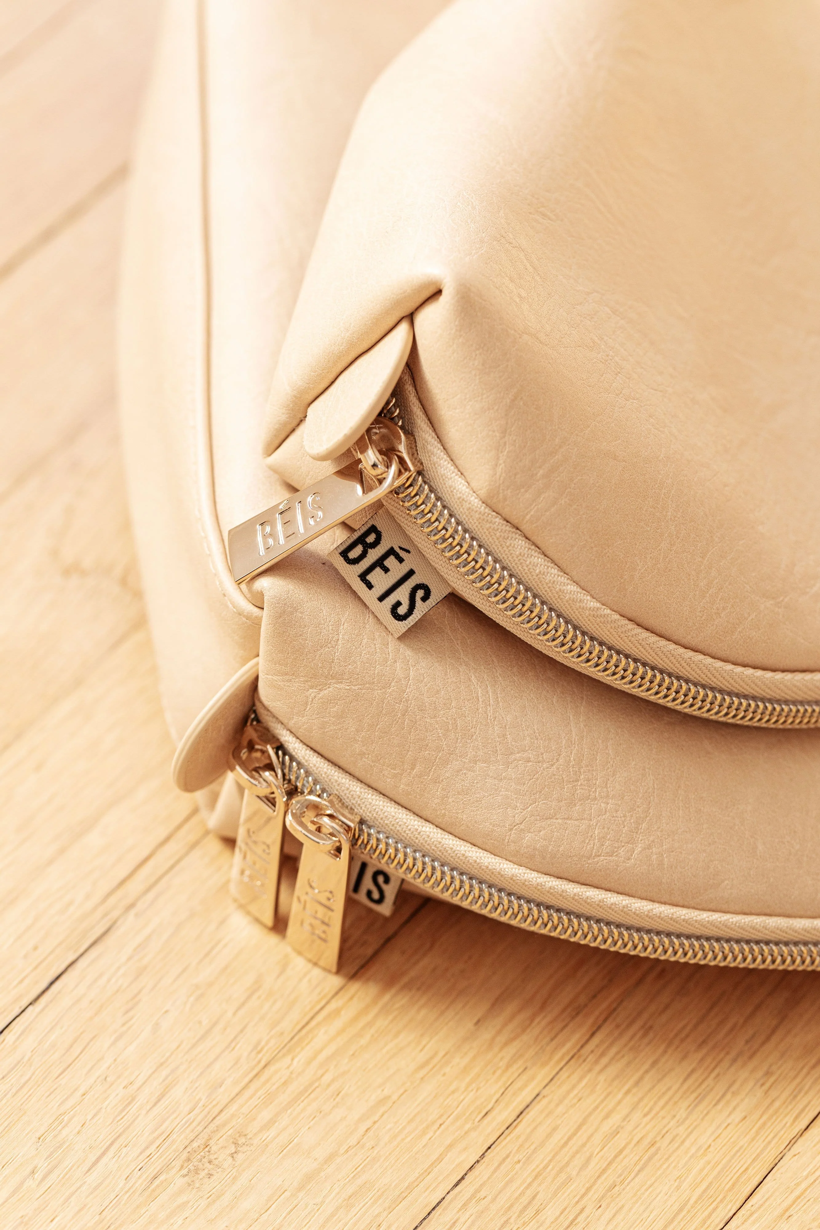 Resale The Cosmetic Pouch Set in Beige - Image 6