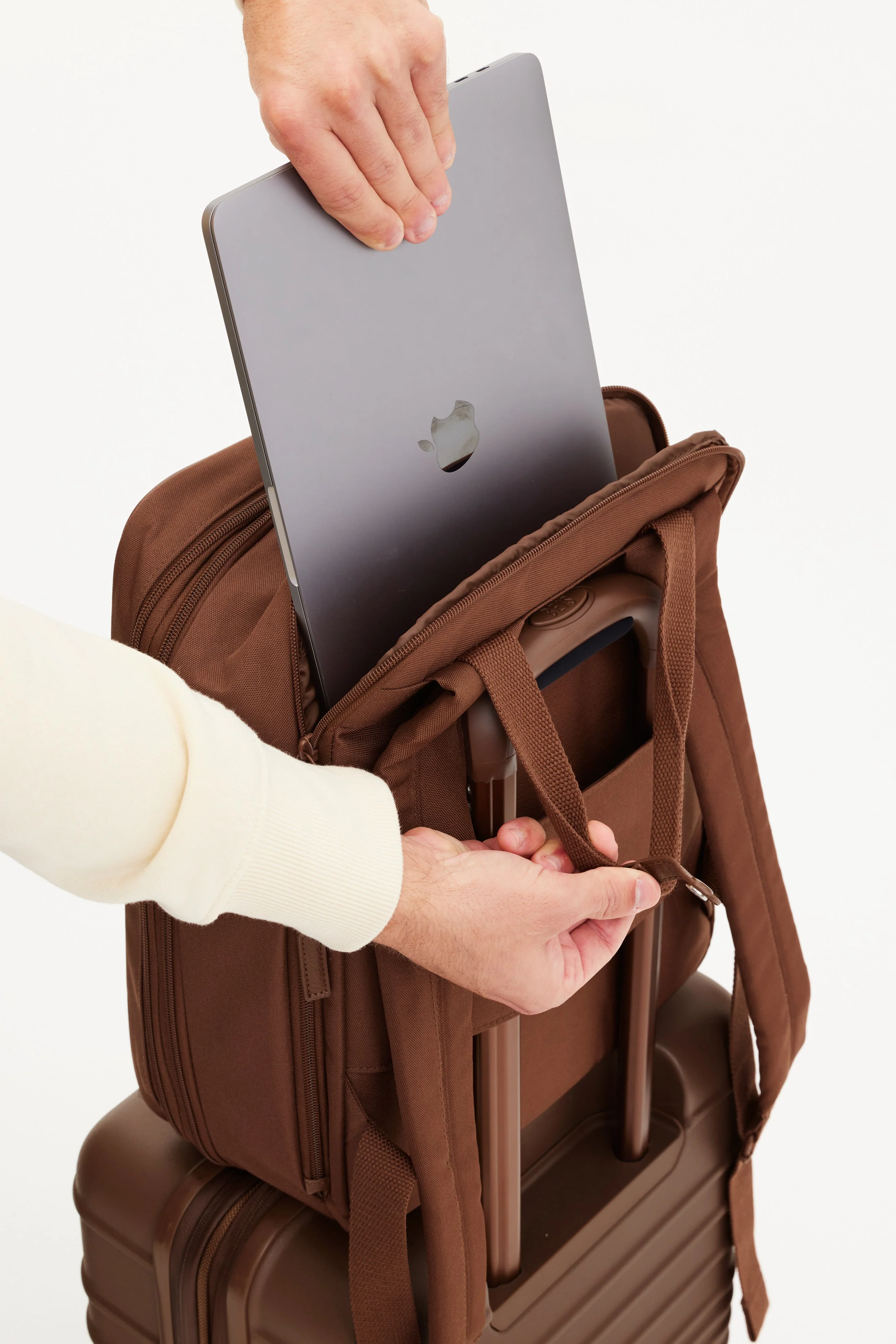 Resale The Expandable Backpack in Maple - Image 6