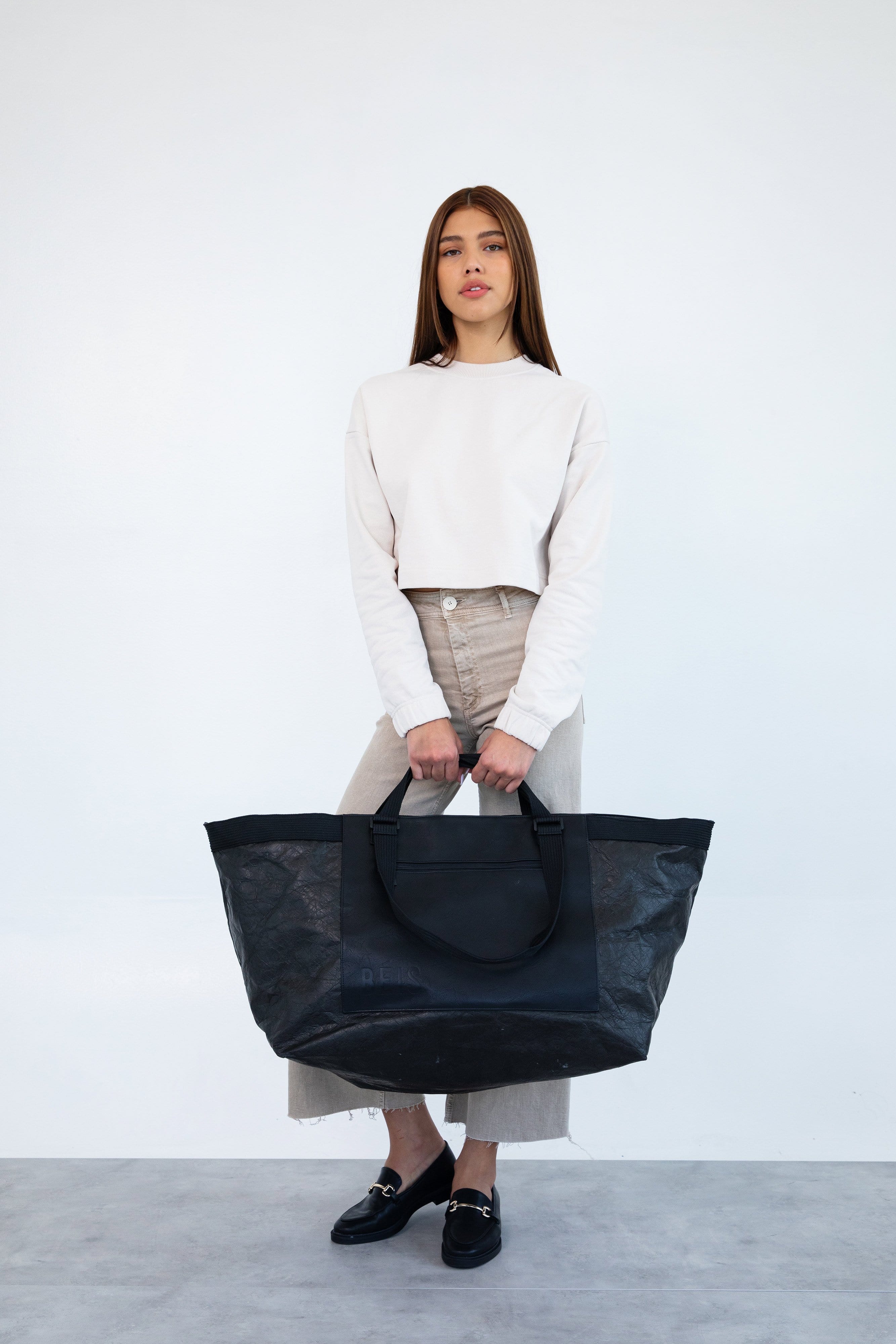 Resale The Extra Large Tote in Black - Image 8