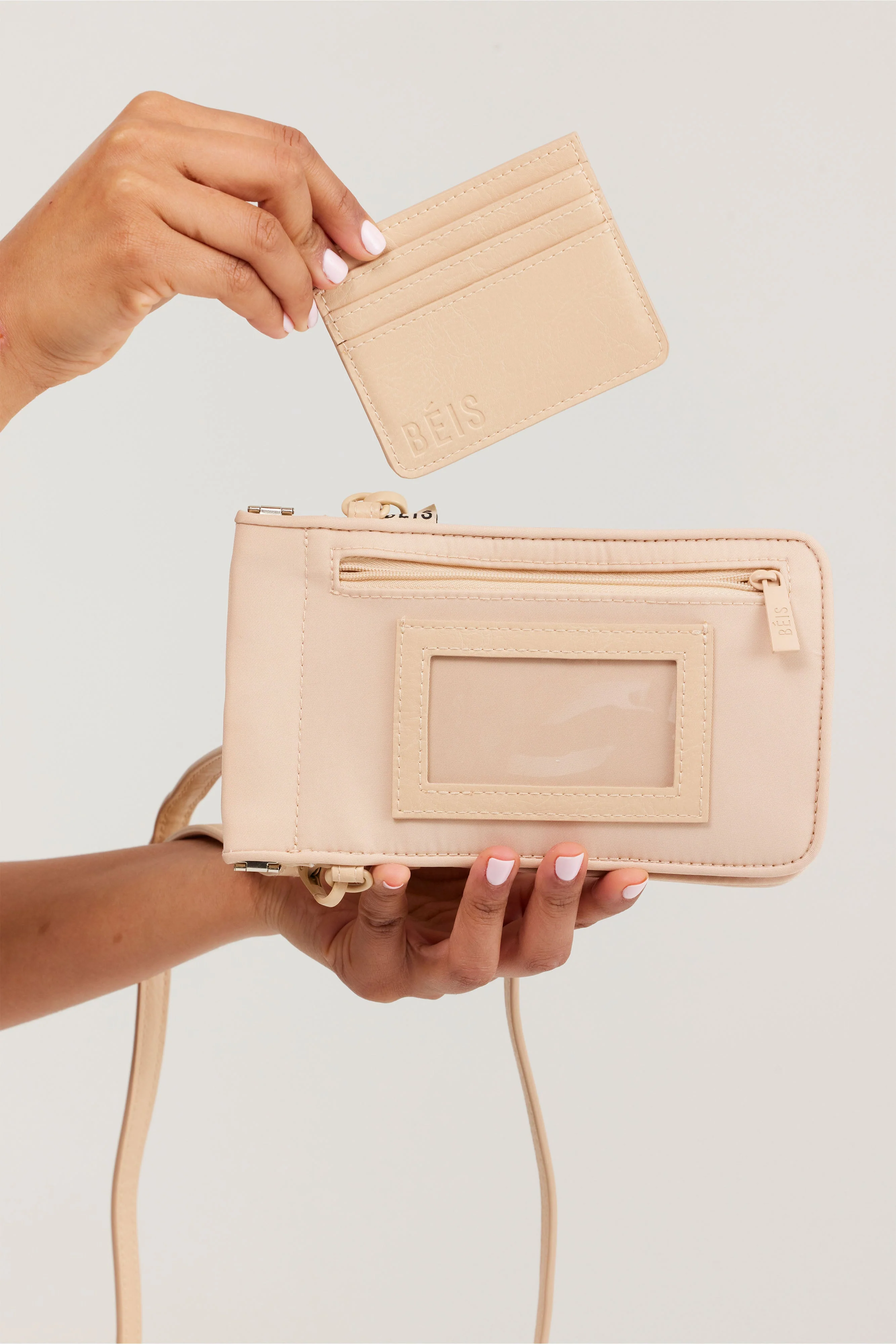 Resale The ID Crossbody Bag in Beige - Image 6