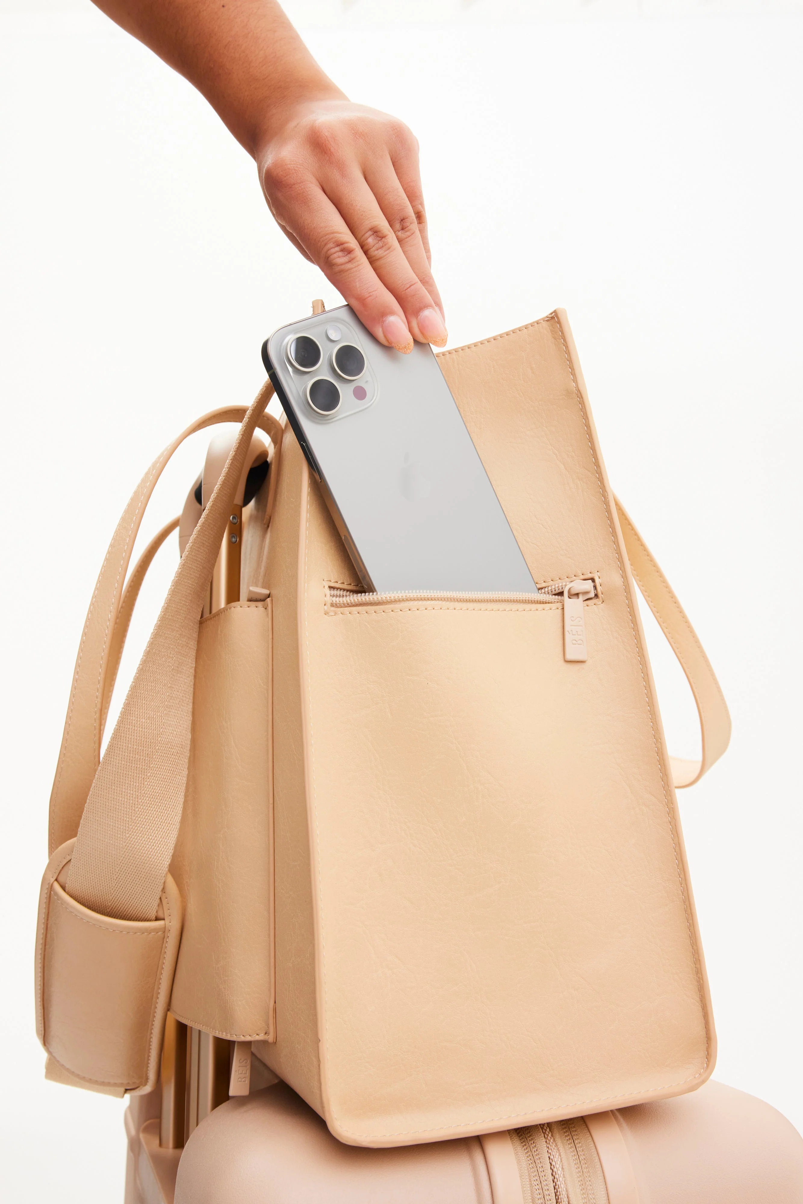 Resale The Large Work Tote in Beige - Image 8