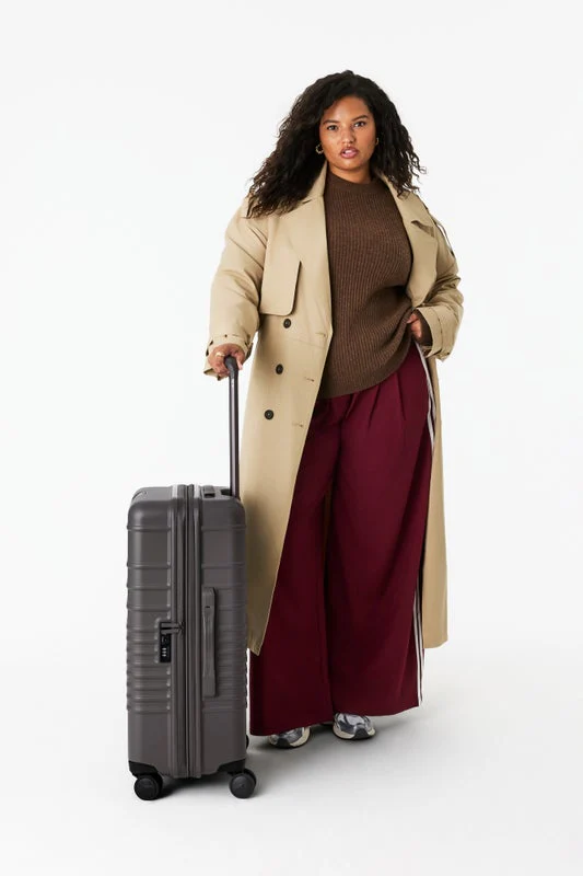 Resale The Medium Check-In Roller in Charcoal - Image 5