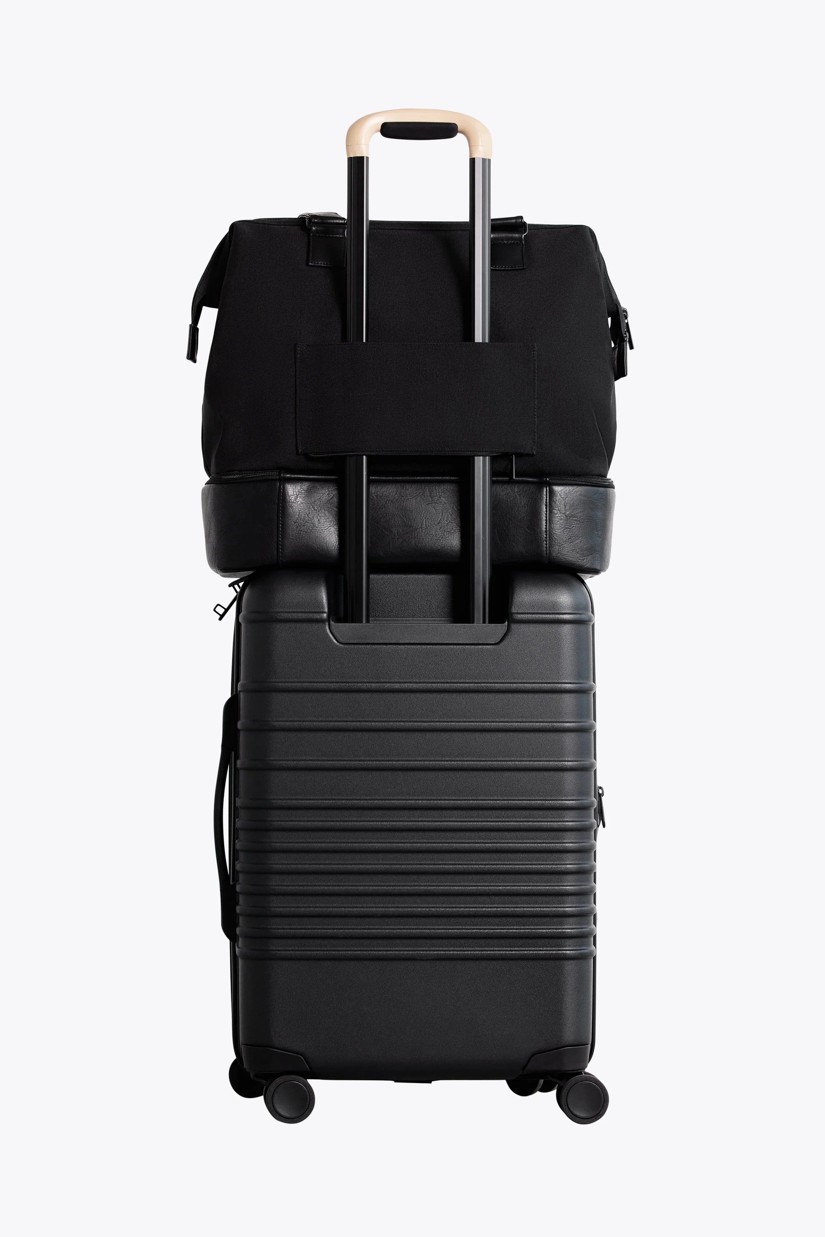 Resale The Mini Weekender in Black - Image 4