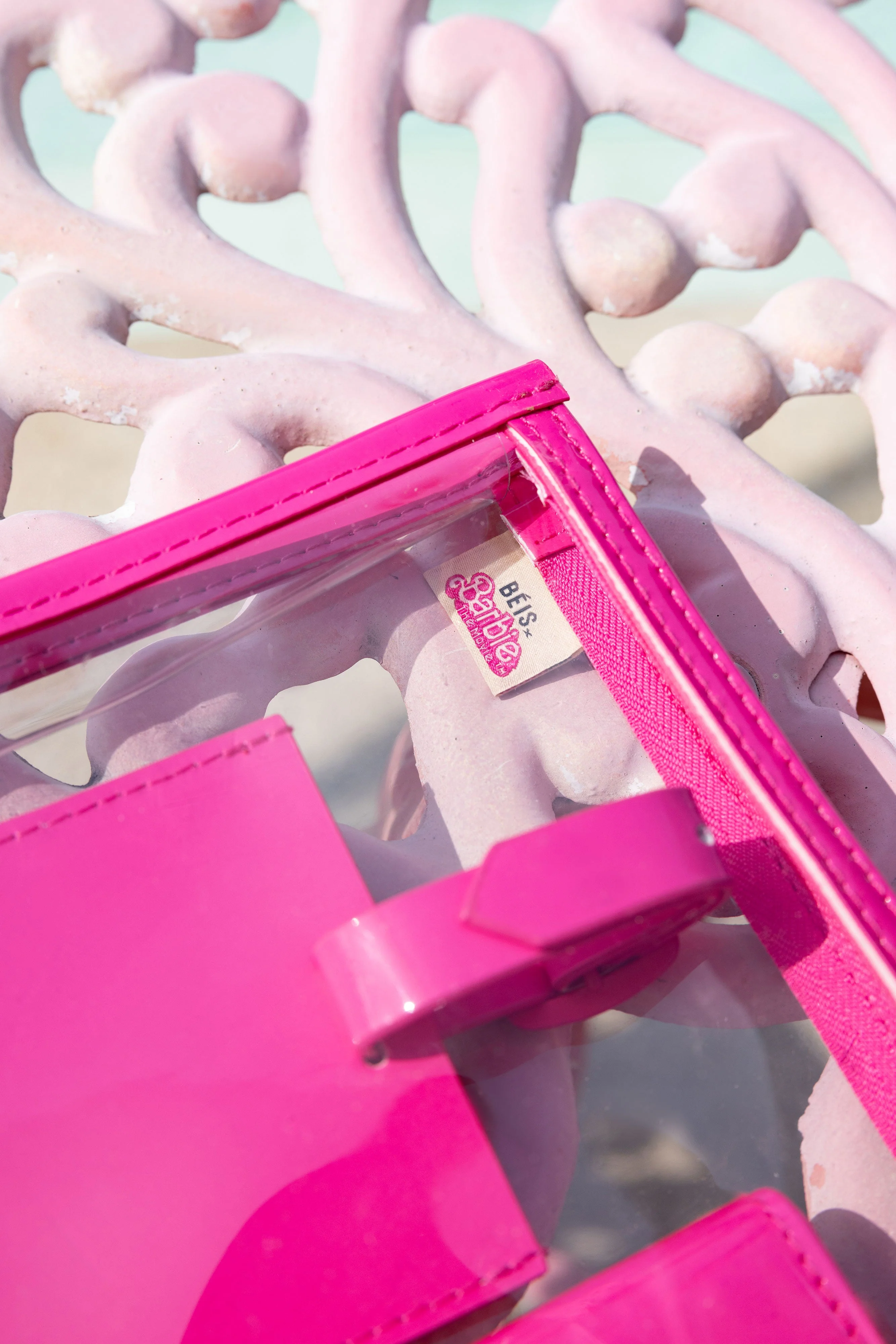 Resale The Passport & Luggage Tag Set in Barbie™ Pink - Image 7