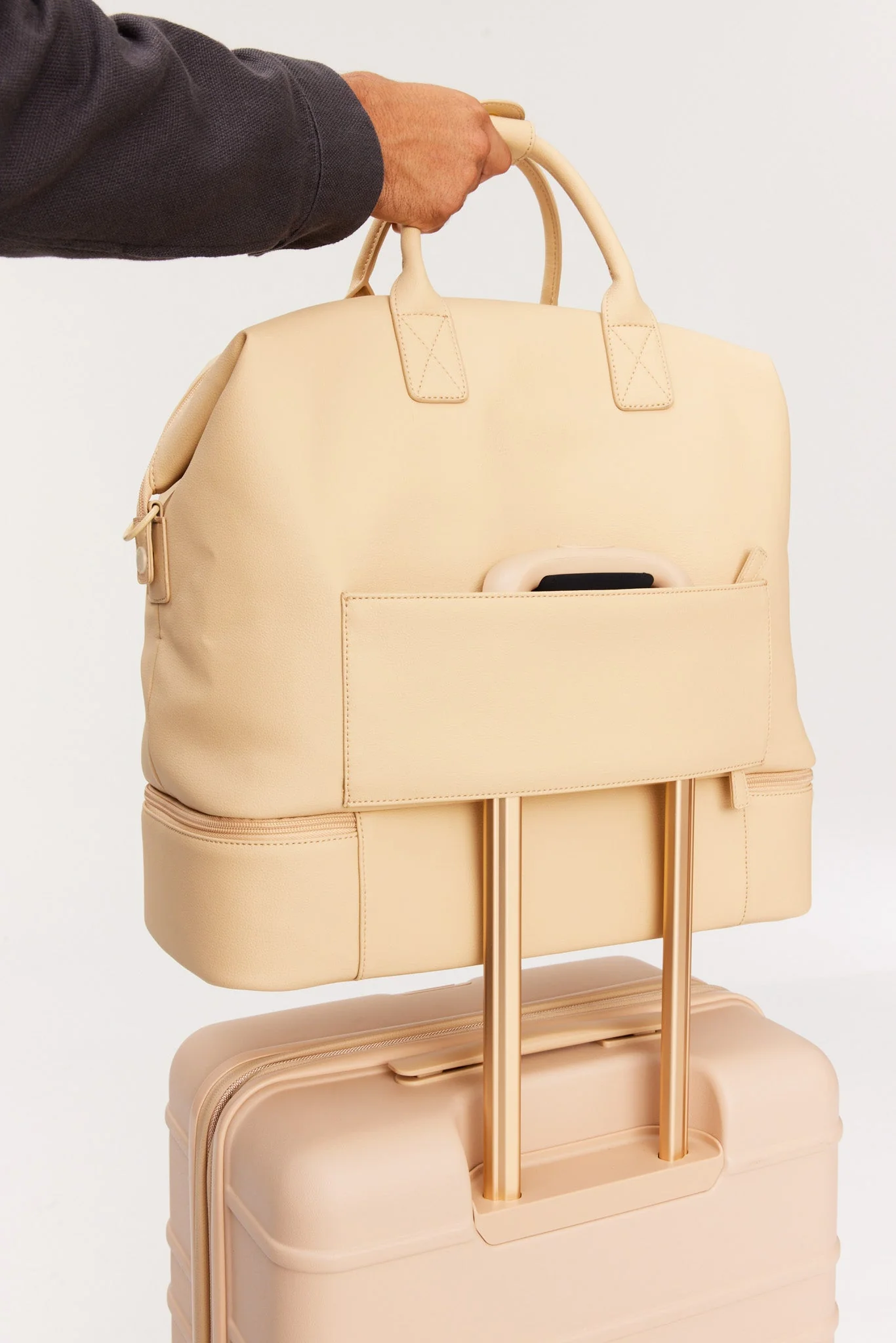 Resale The Premium Weekender in Beige - Image 7