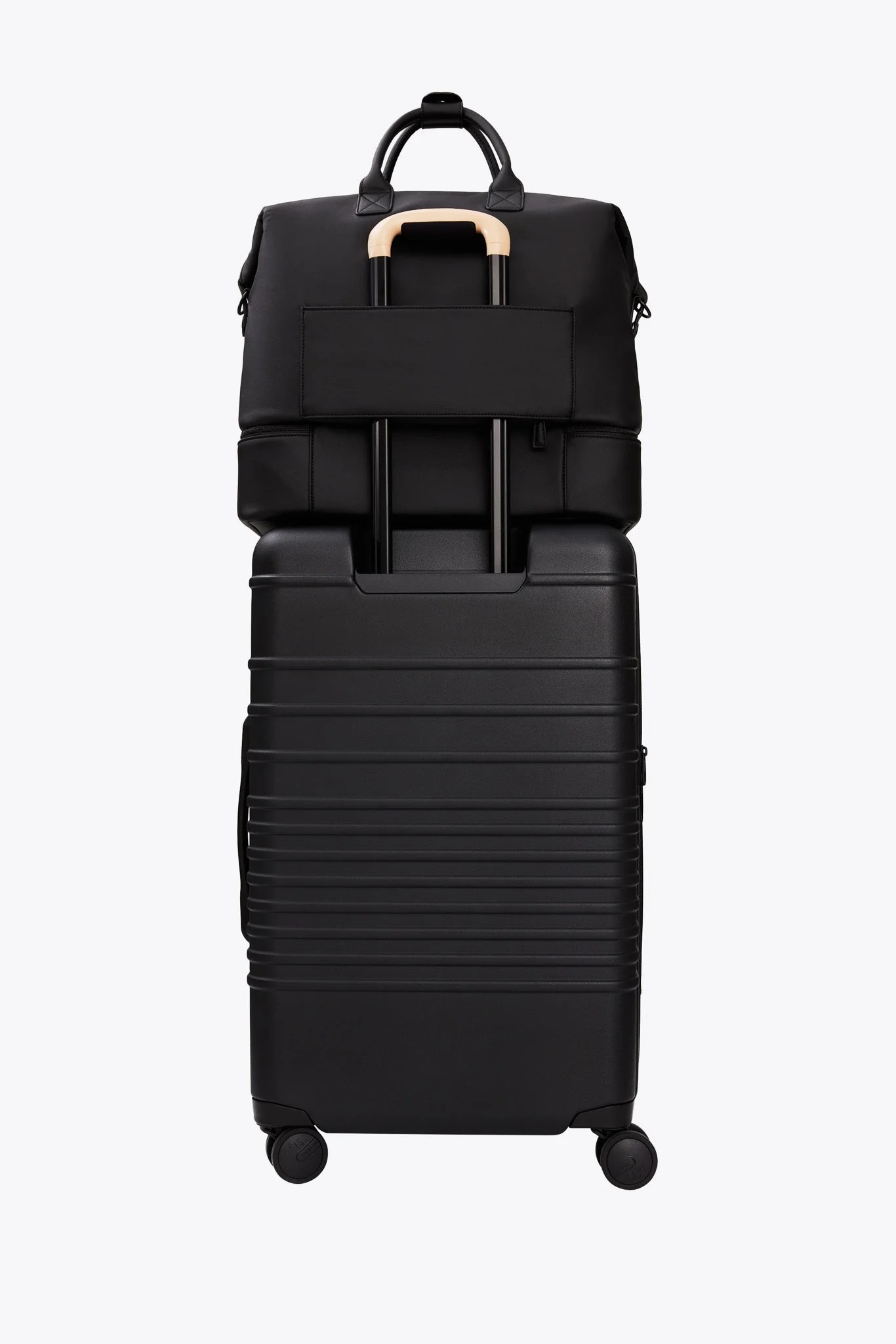 Resale The Premium Weekender in Black - Image 9