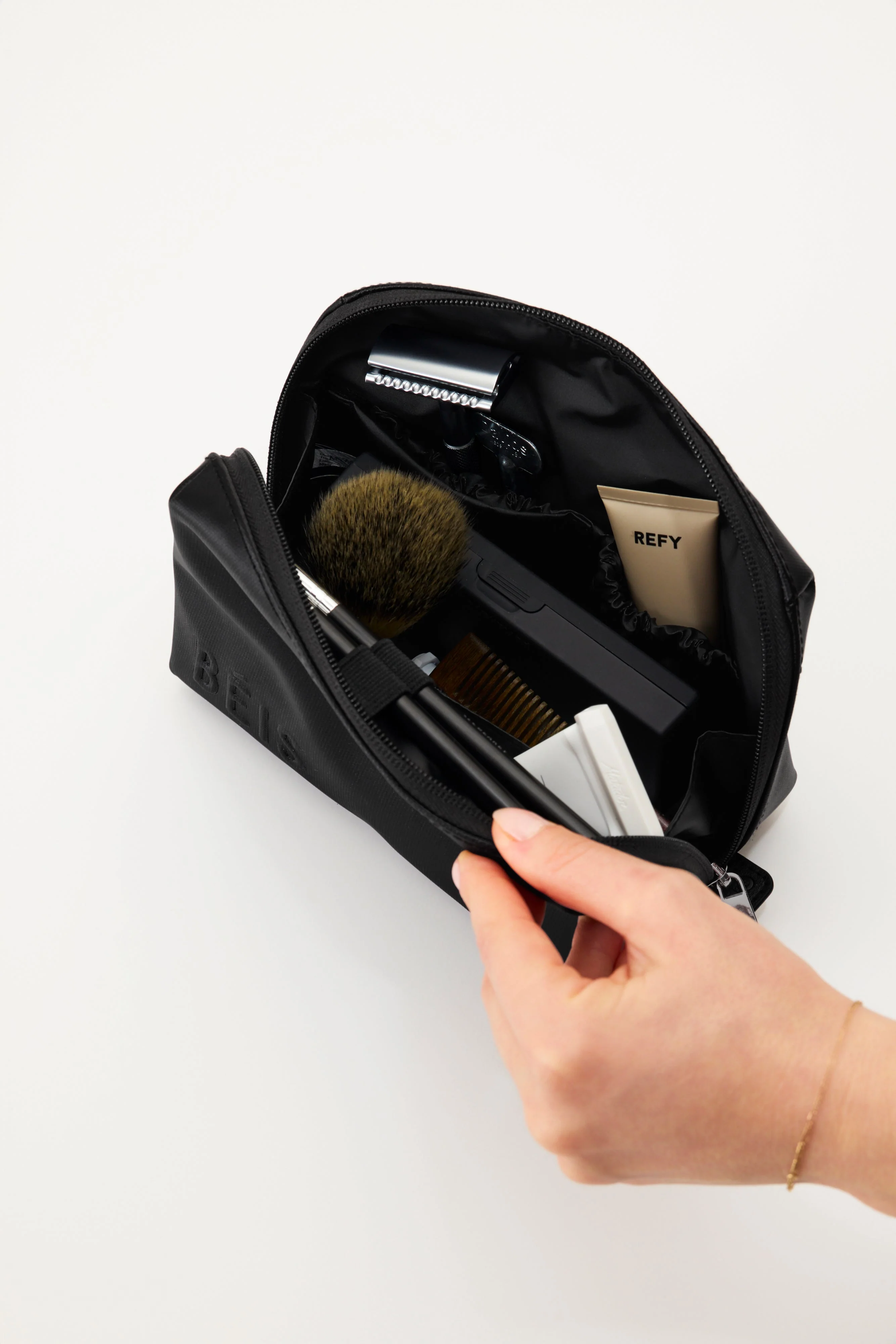 Resale The Small Cosmetic Pouch in Black - Image 2