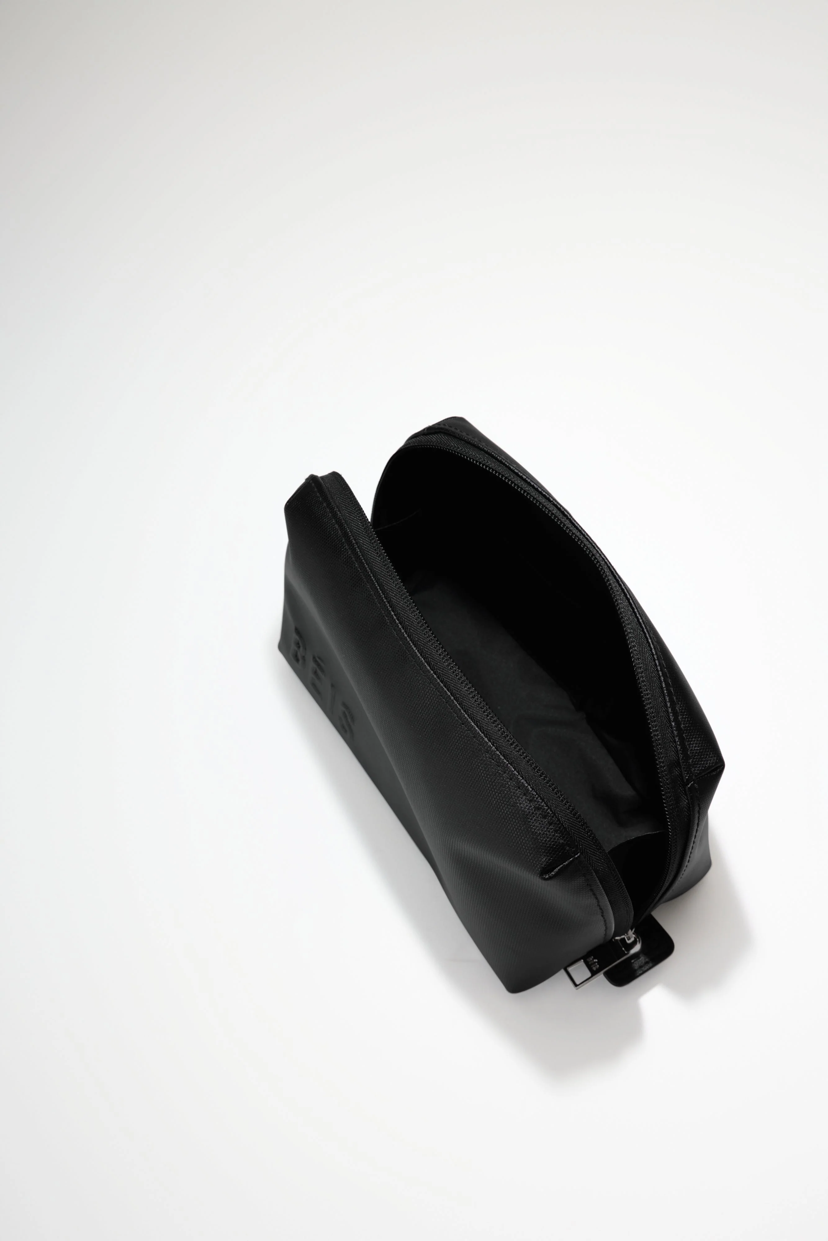 Resale The Small Cosmetic Pouch in Black - Image 3