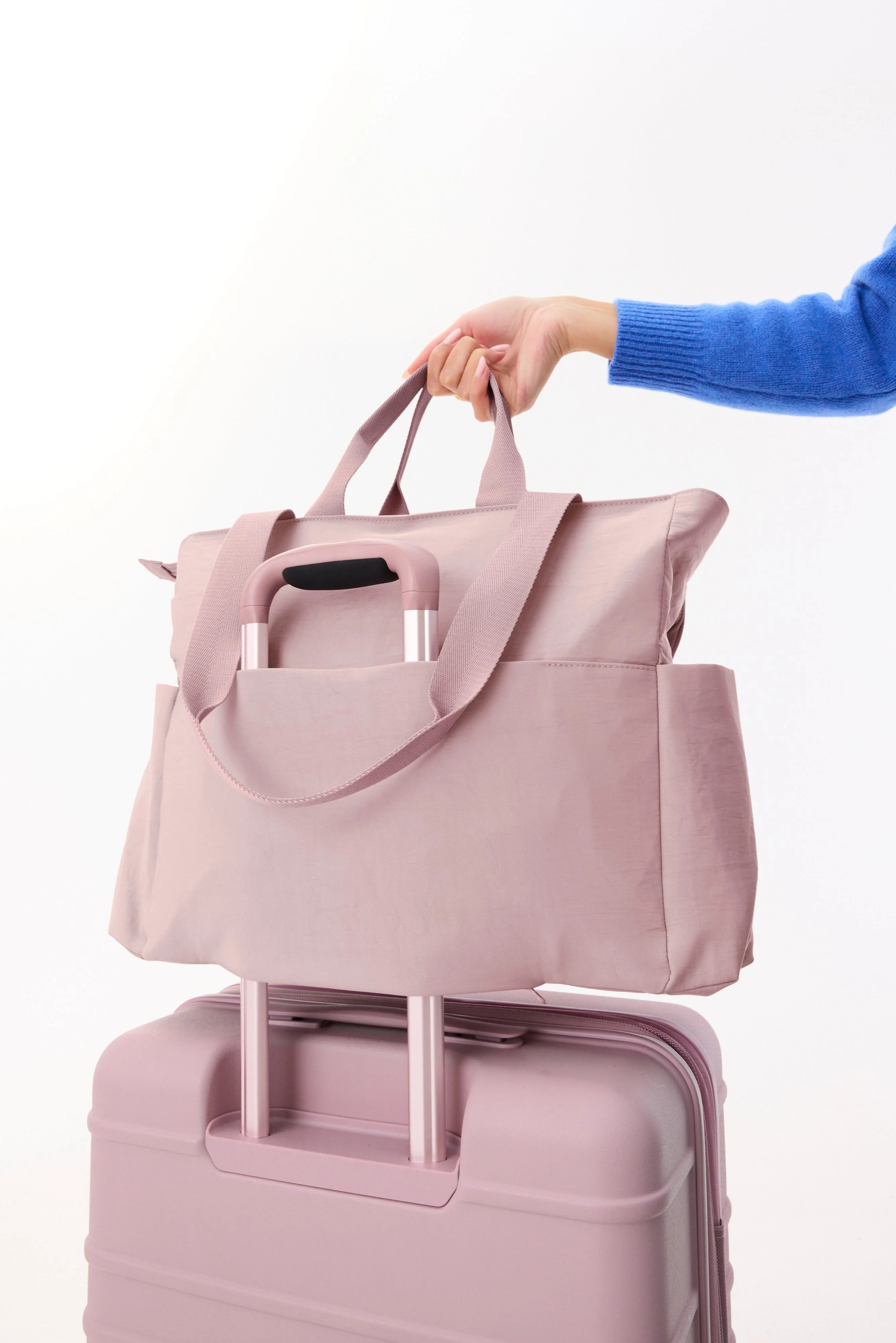 Resale The Sport Carryall in Atlas Pink - Image 6