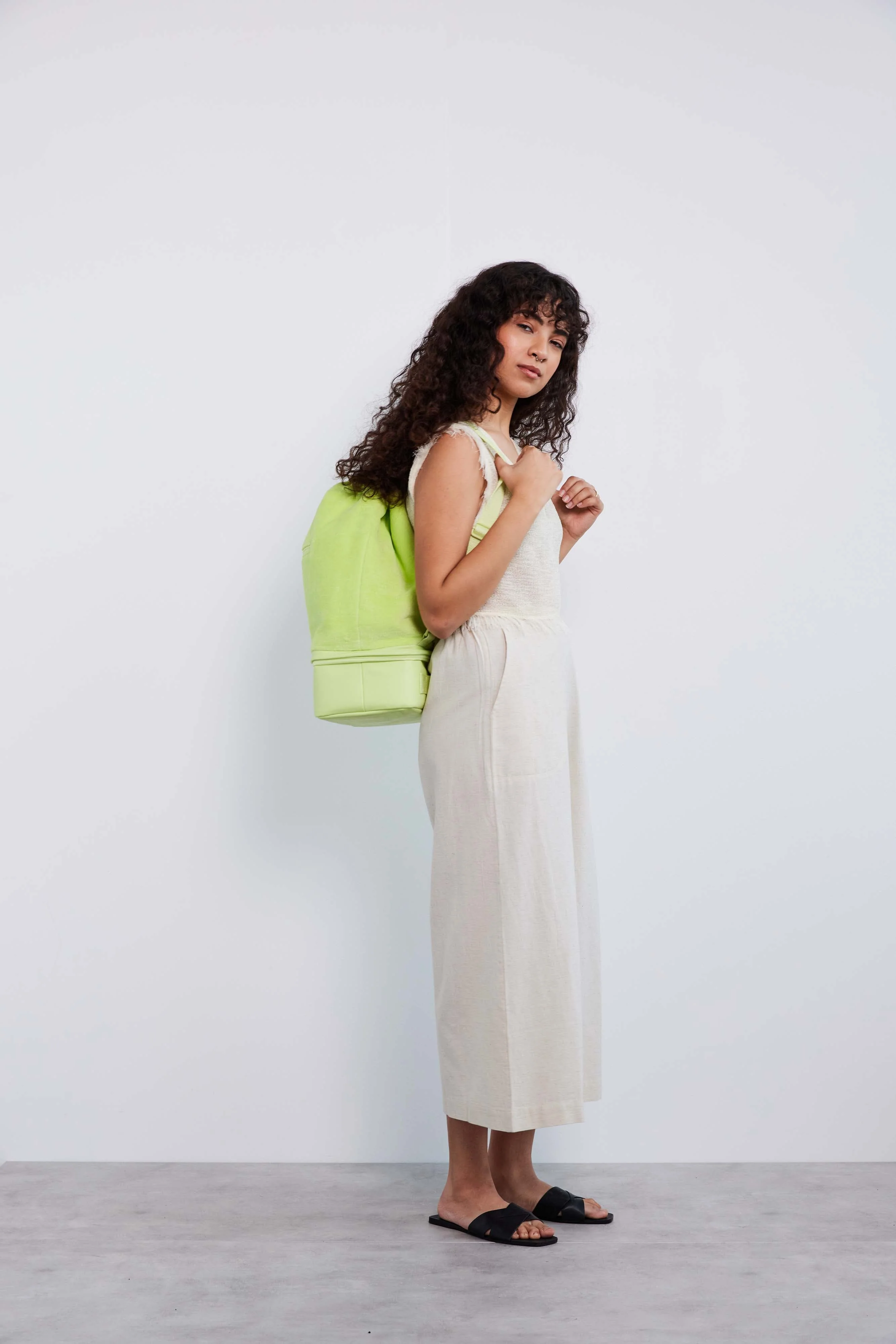 Resale The Terry Backpack Cooler in Citron - Image 13