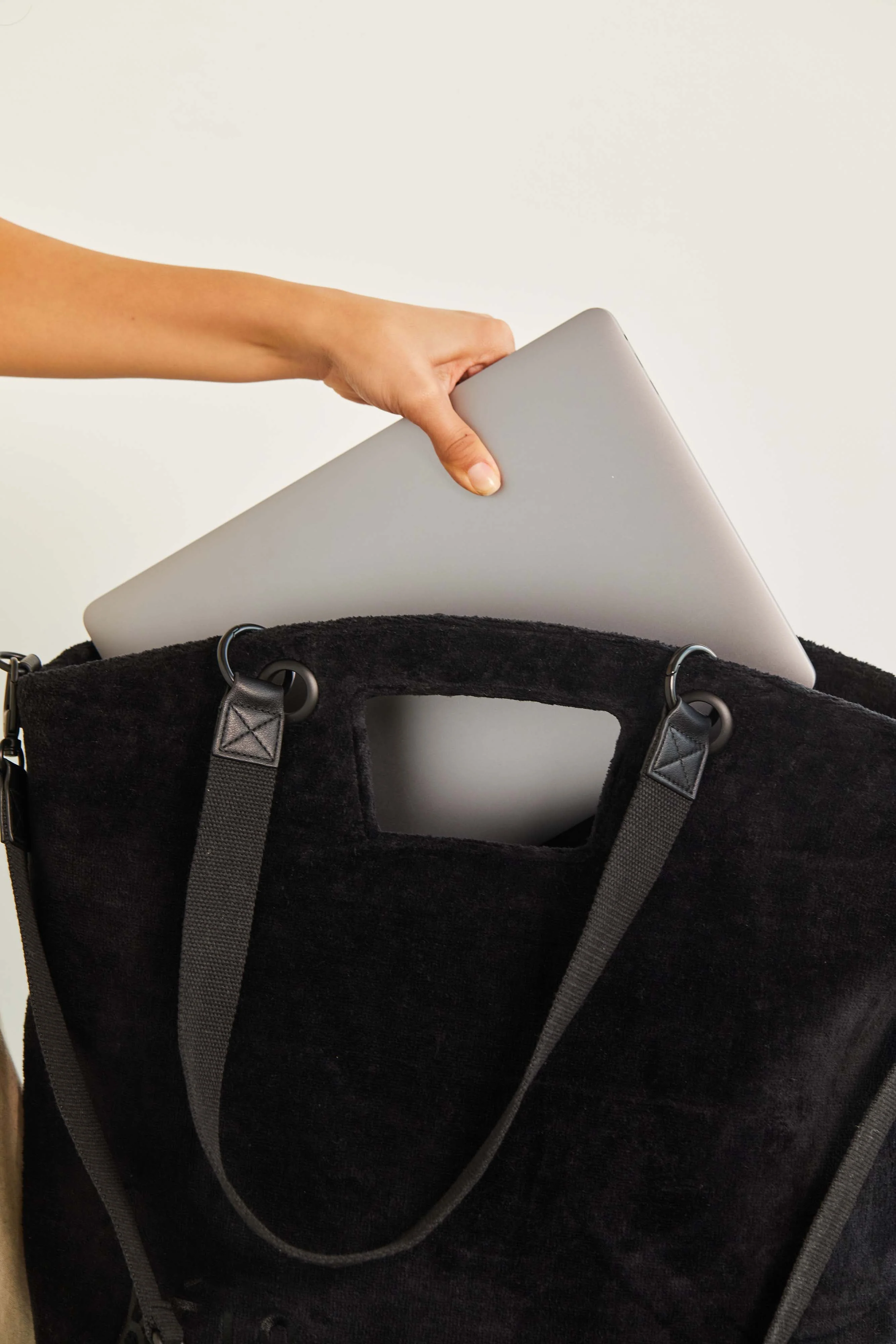 Resale The Terry Tote in Black - Image 11