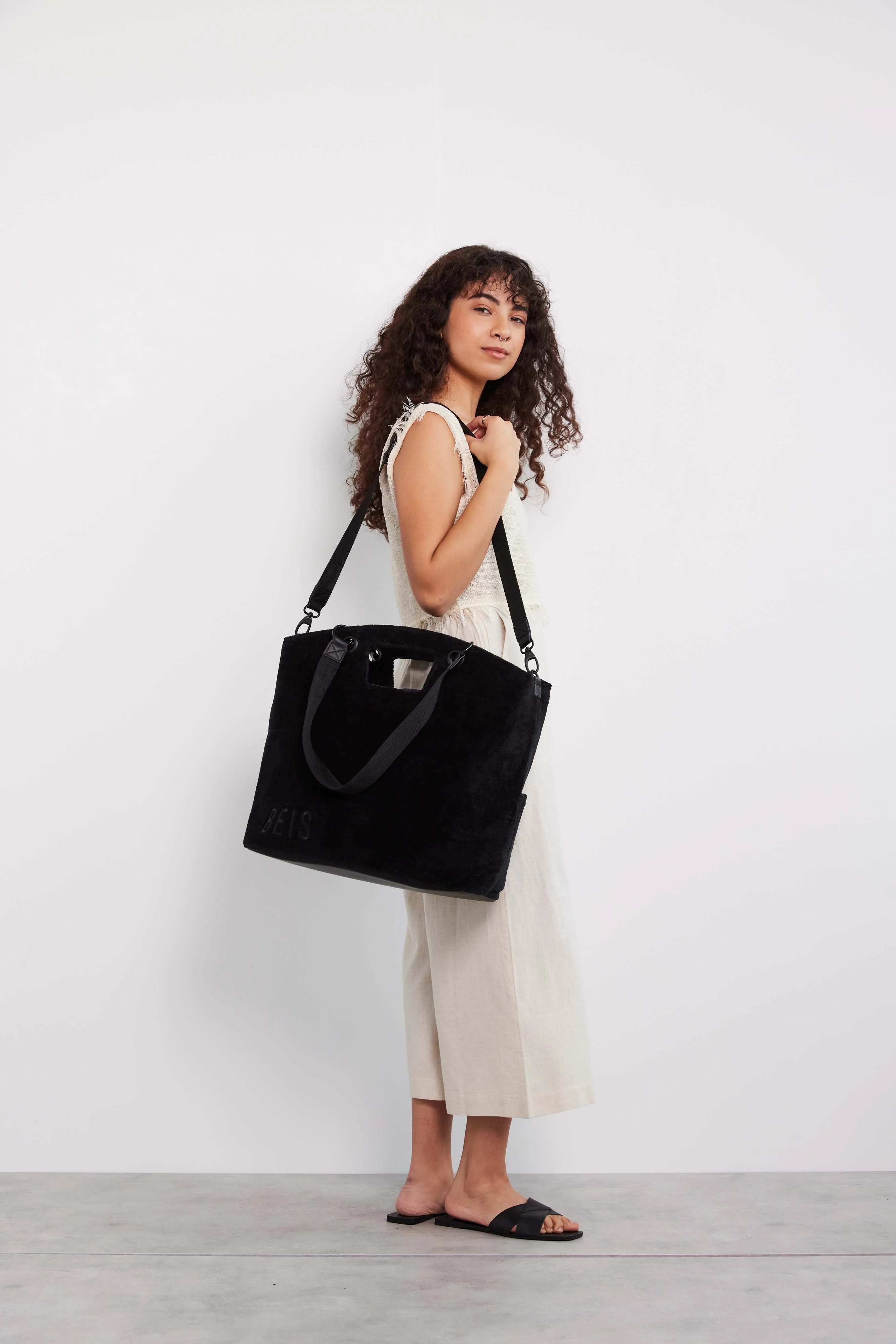 Resale The Terry Tote in Black - Image 6