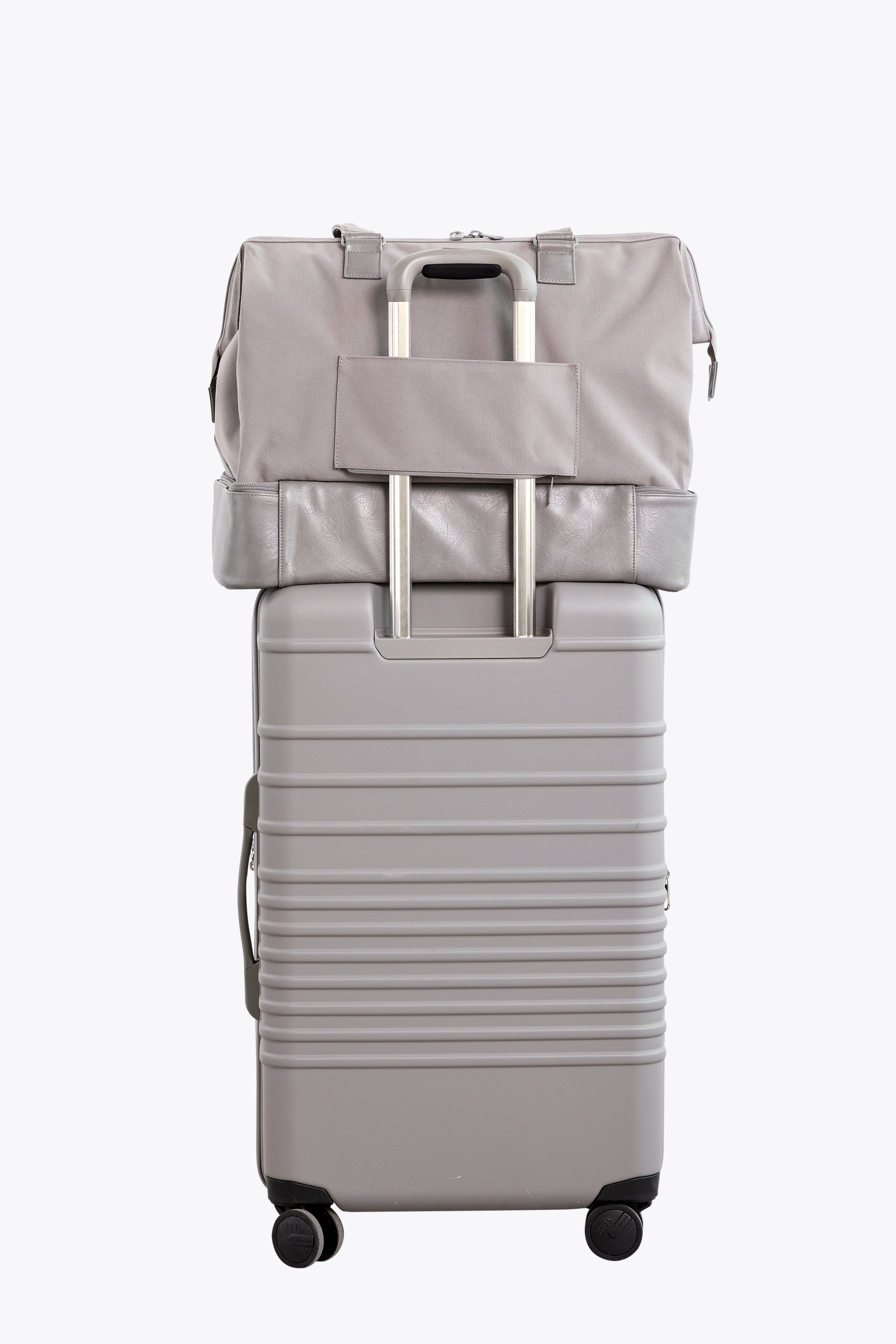 Resale The Weekender in Grey - Image 4