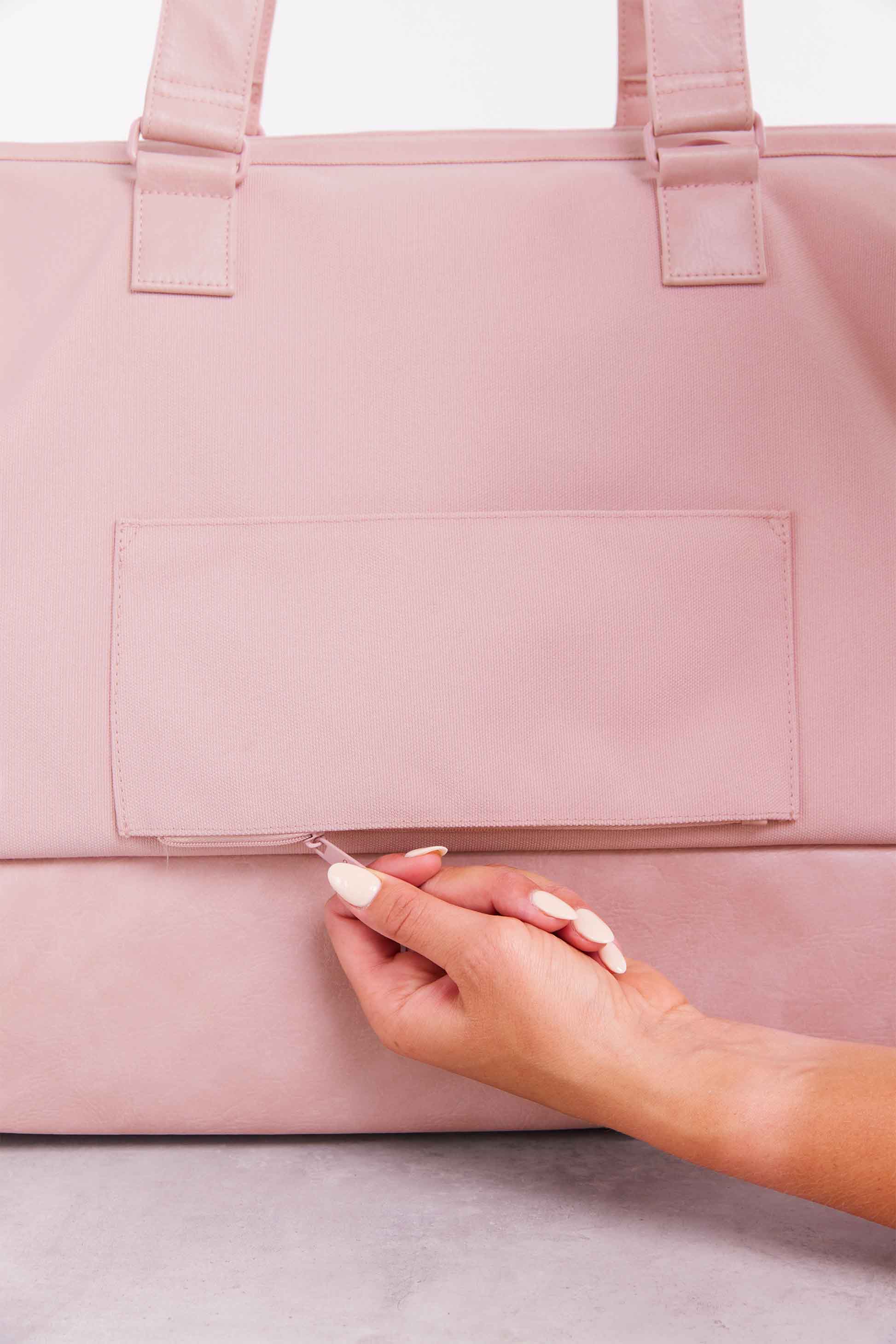 Resale The Weekender in Atlas Pink - Image 11
