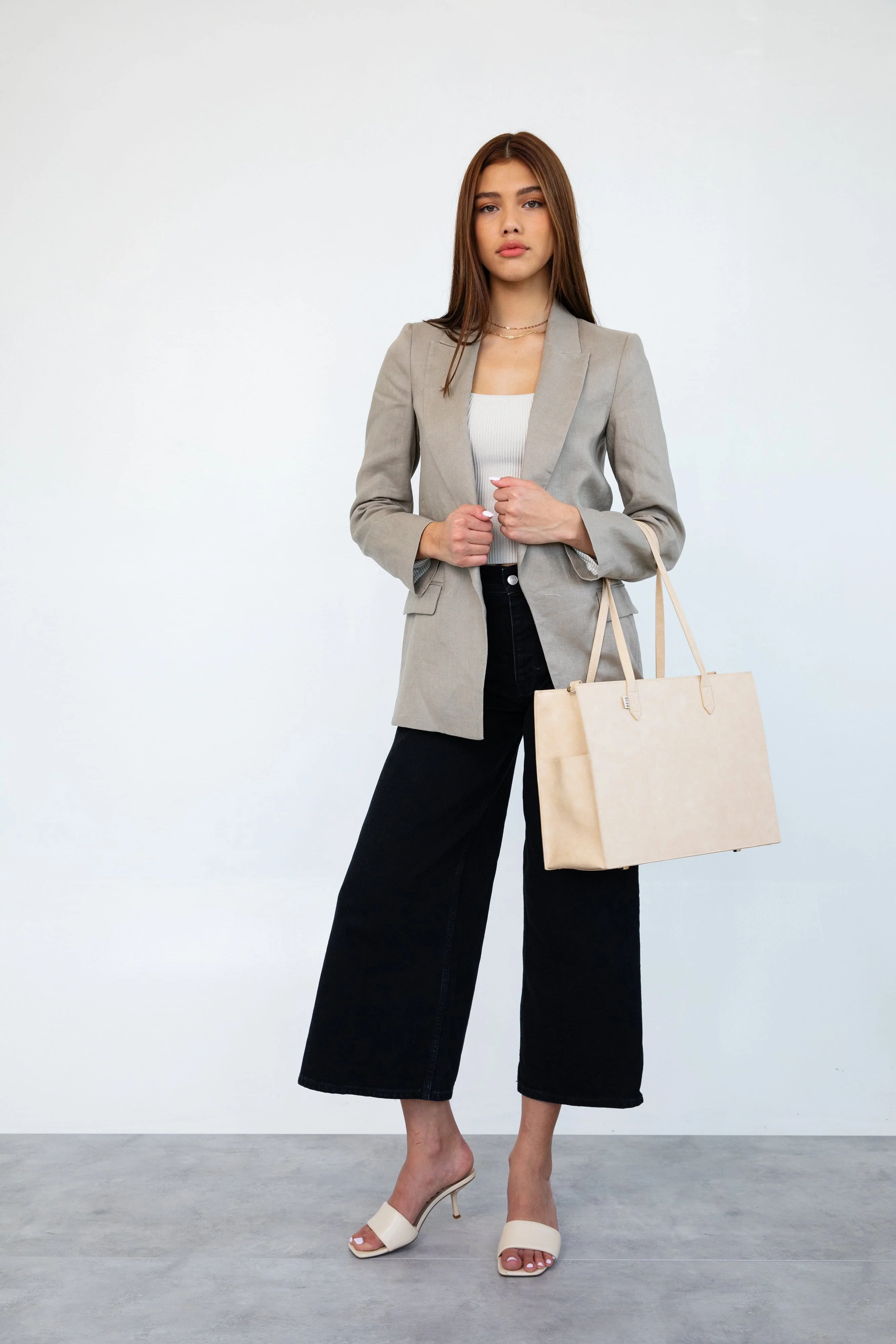 Resale The Work Tote in Beige - Image 6