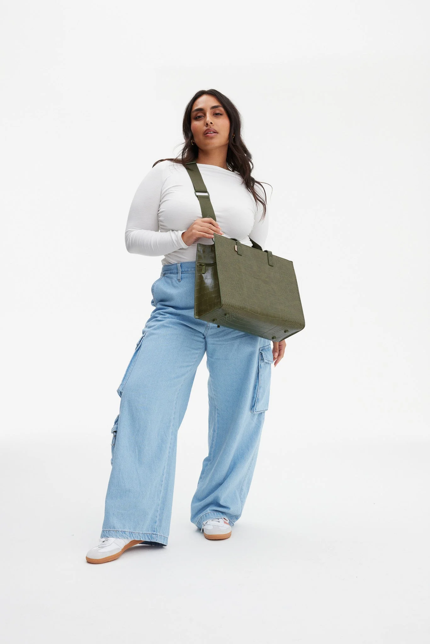 Resale The Work Tote in Olive Croc - Image 10