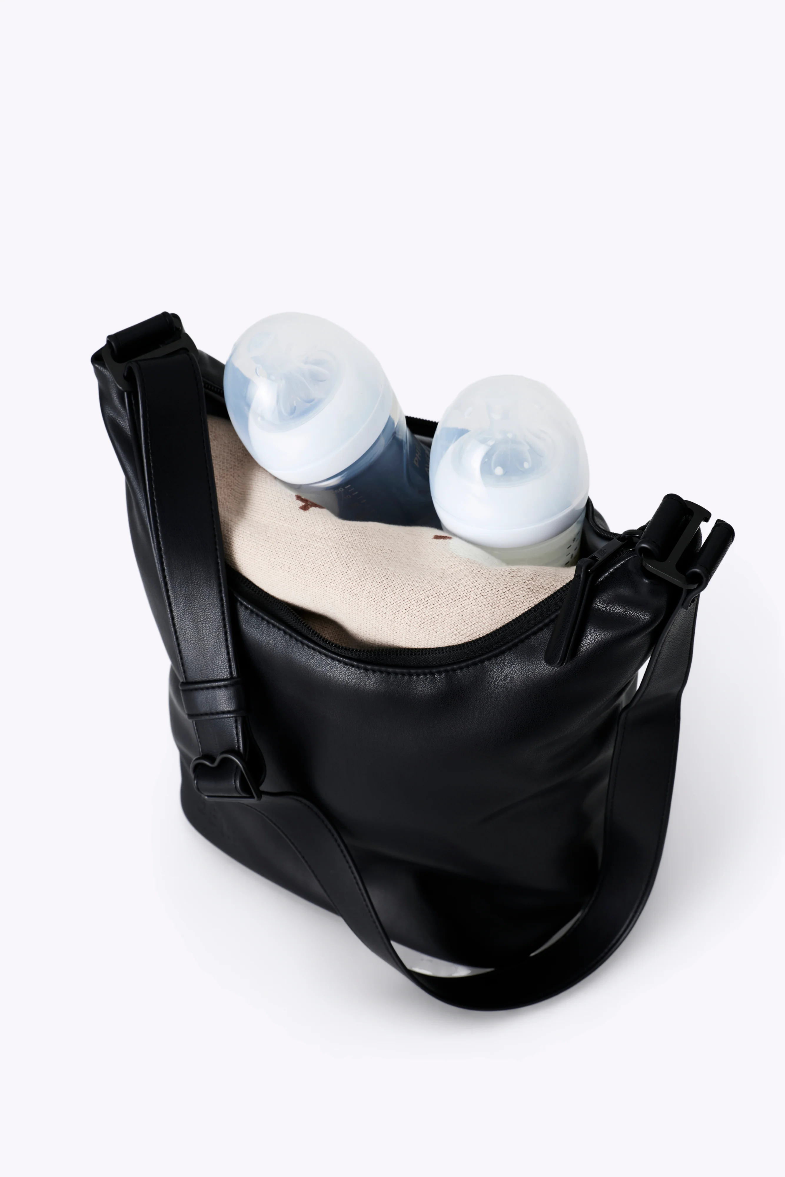 The Bottle Cooler in Black - Image 3