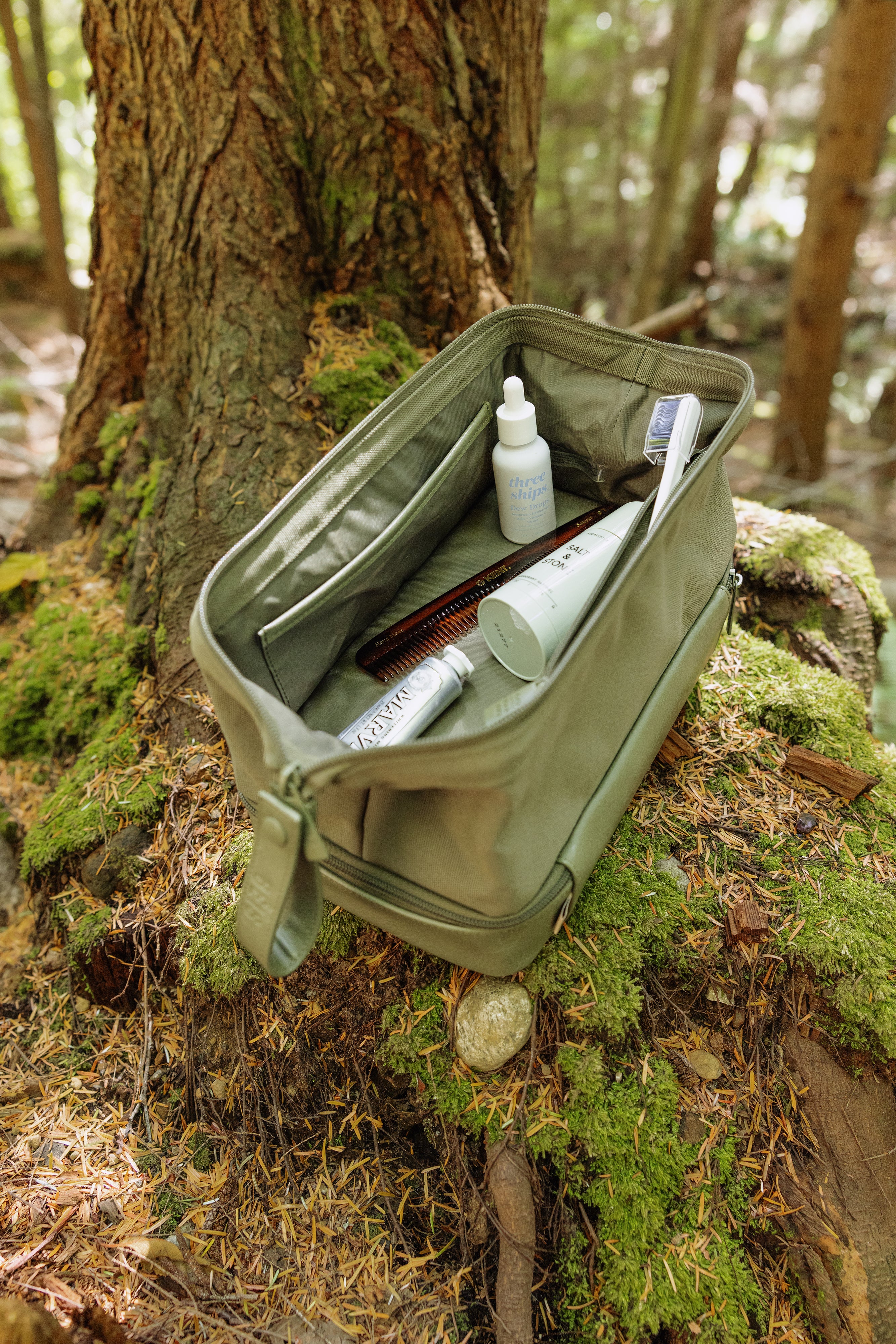 The Dopp Kit in Olive - Image 4