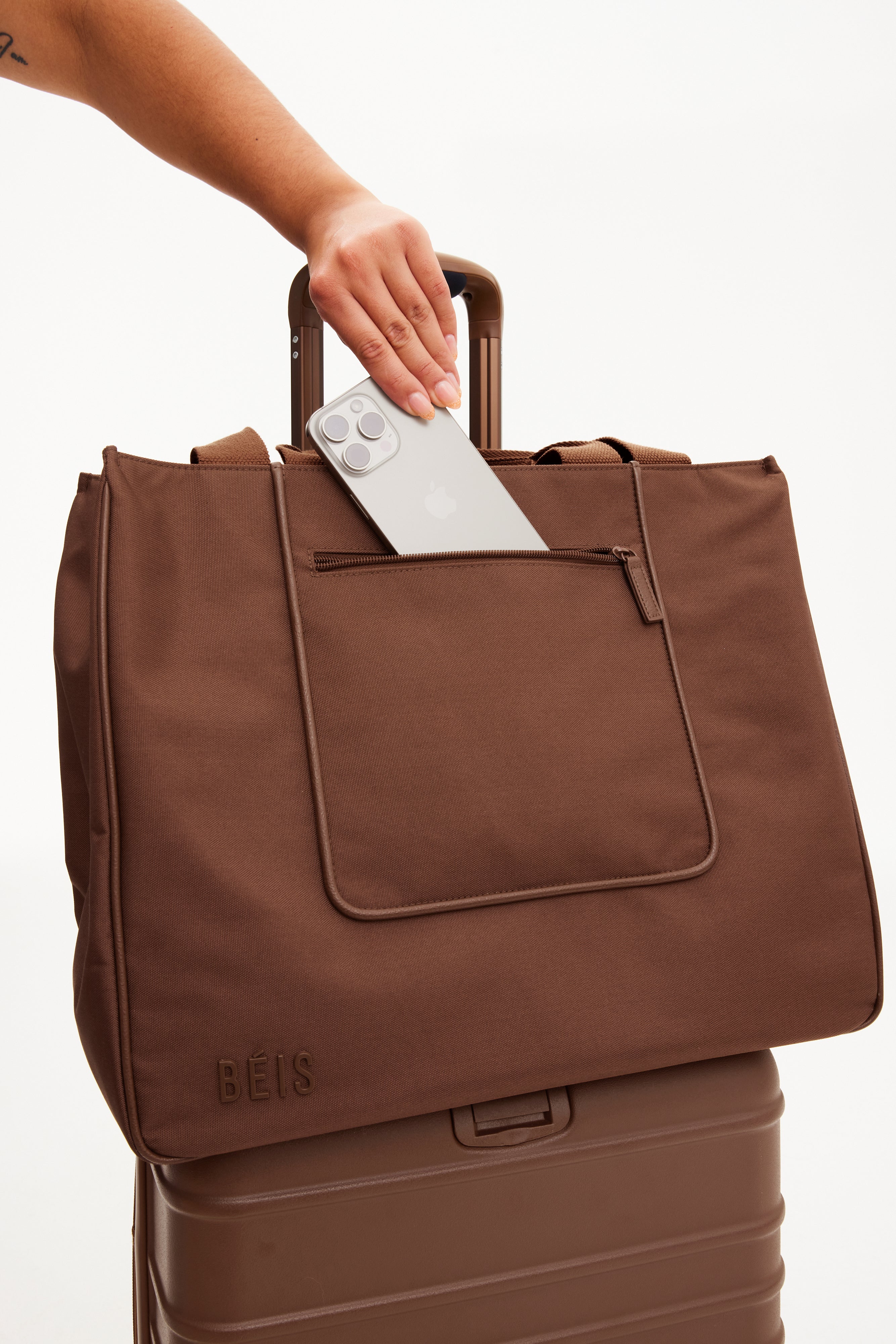 The East To West Tote in Maple - Image 13