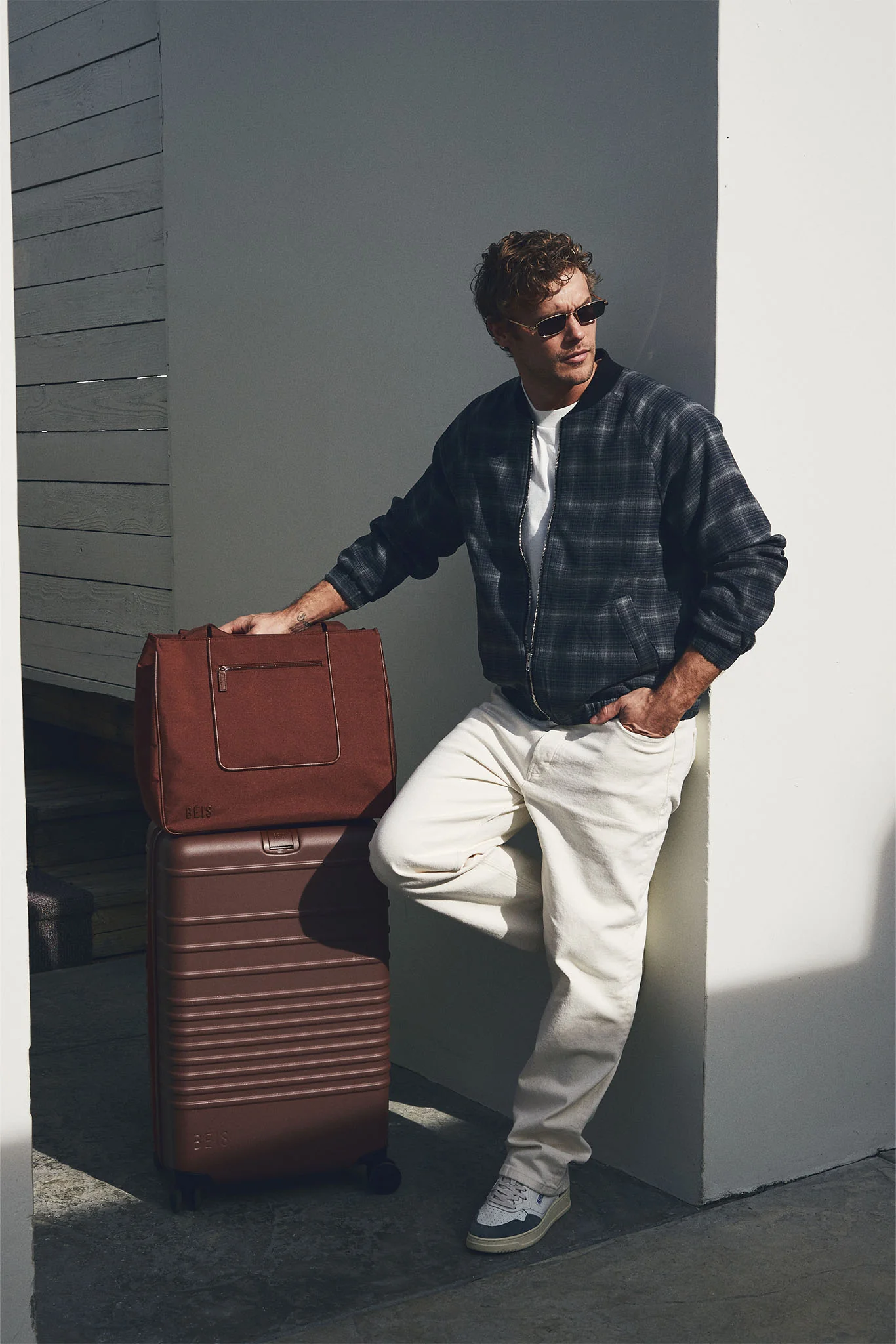 The East To West Tote in Maple - Image 14