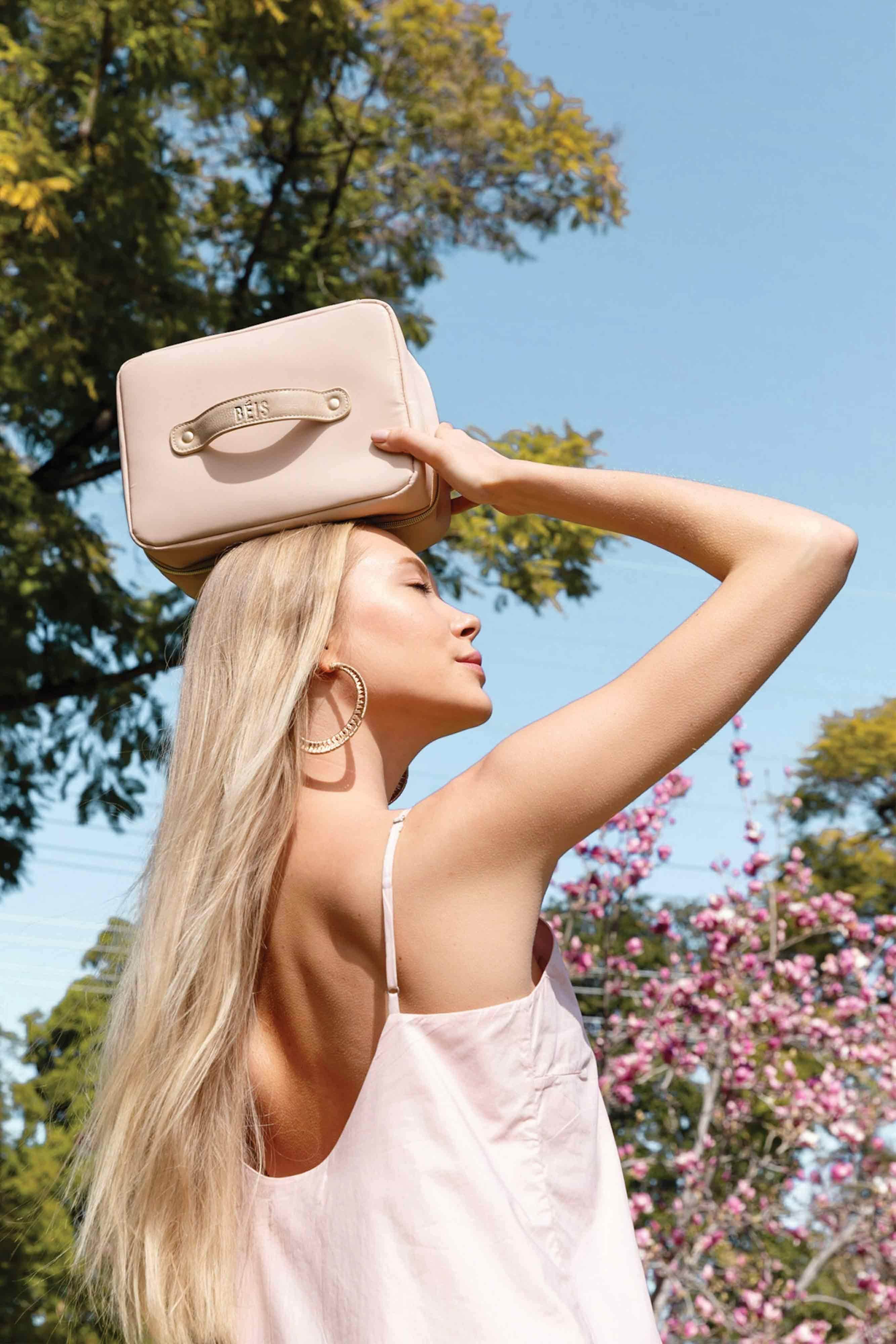 The Hanging Cosmetic Case in Beige - Image 6
